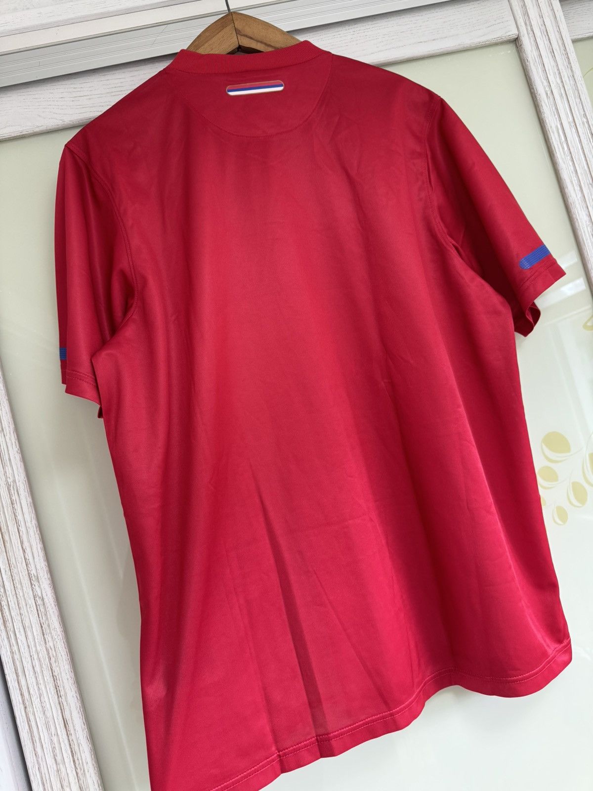 Nike Serbia 2010-2011 Home Soccer Jersey Football Kit Shirt Size US L / EU 52-54 / 3 - 8 Thumbnail