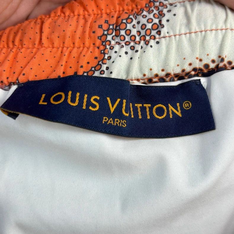 Louis Vuitton Louis Vuitton size l Monogrammed camo print straight-leg ca Size US 28 / EU 44 - 5 Thumbnail