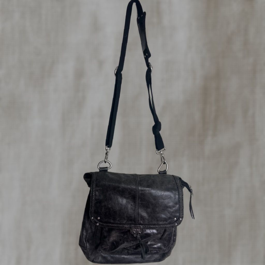 The Sak The Sak Ventura Leather Convertible Backpack / Shoulder Bag Womens Gray Leather 11x12.5x3 Snap Distressed Convertible Bag Features Size ONE SIZE - 1 Thumbnail