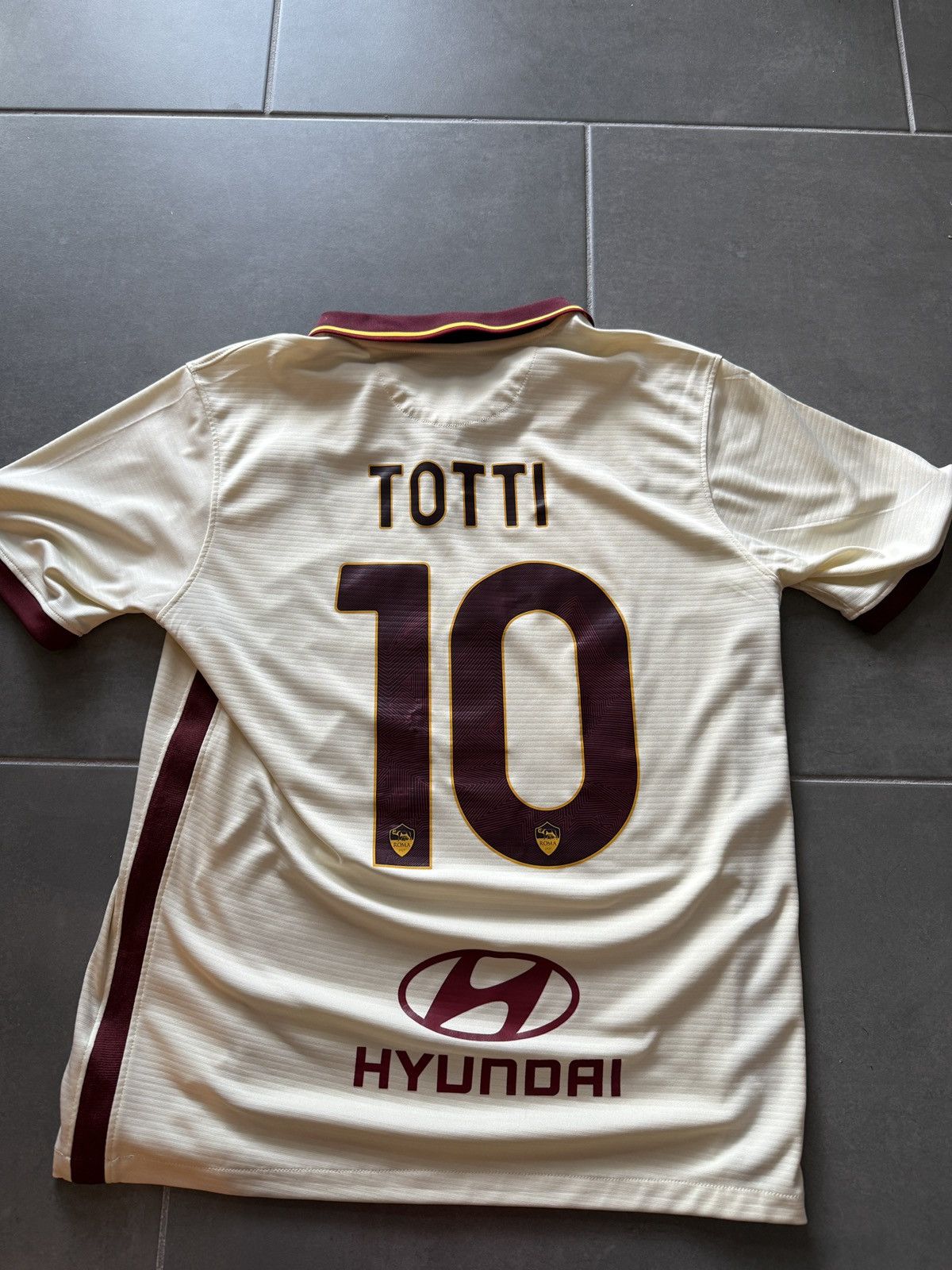 Nike Francesco Totti vintage Roma Jersey Size US L / EU 52-54 / 3 - 2 Thumbnail