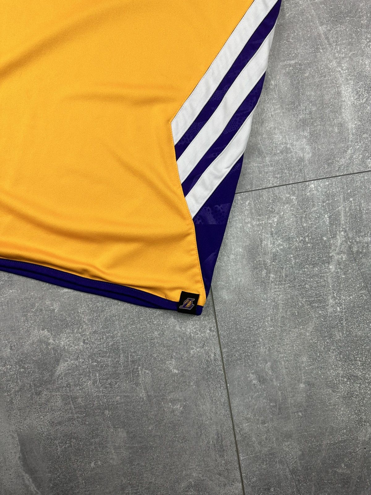 Adidas Adidas Los Angeles Lakers NBA Jersey Shirt Size US M / EU 48-50 / 2 - 3 Thumbnail