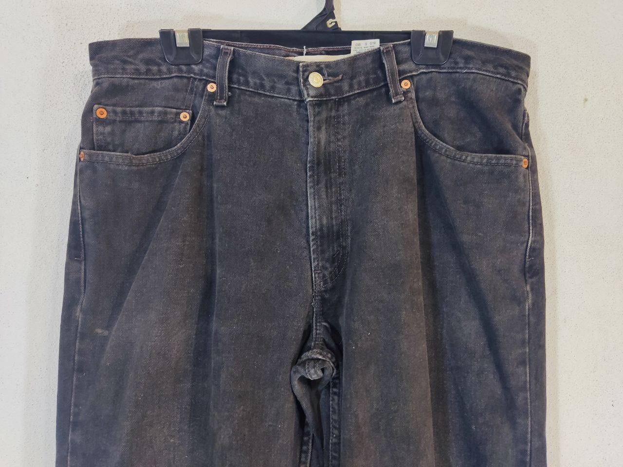 Levi's vintage levis 550 relaxed fit black denim nice design Size US 37 - 7 Thumbnail
