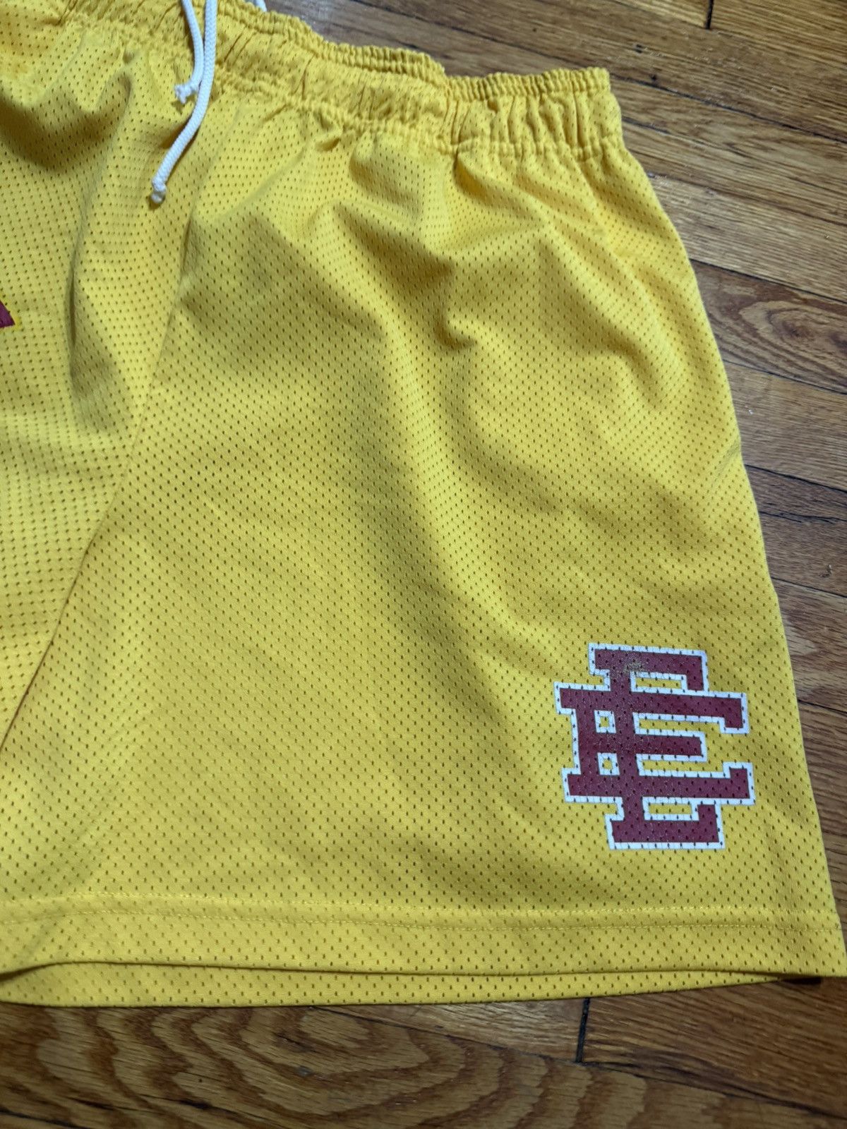 Eric Emanuel Eric Emanuel USC shorts Size XXL Size US 38 / EU 54 - 3 Thumbnail