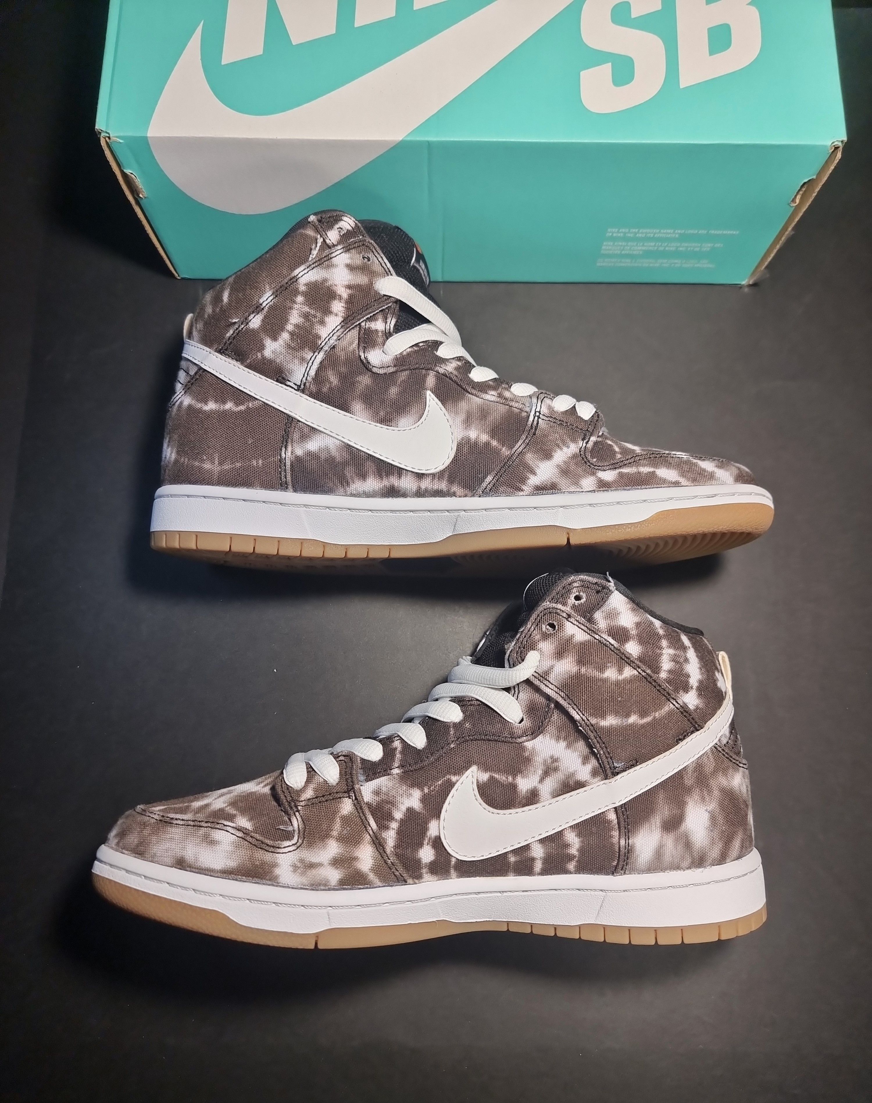 Nike SB Nike SB Dunk High Tie Dye Black Size US 9.5 / EU 42-43 - 3 Thumbnail