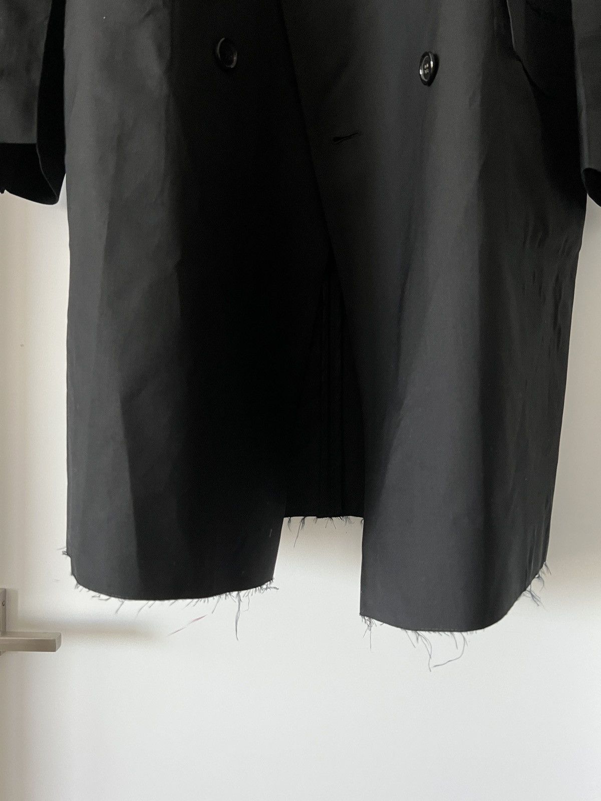 Brioni × Vetements Vetements x Brioni FW 2017 Raw Hem Oversized Coat - EU 46 Size US XL / EU 56 / 4 - 4 Thumbnail