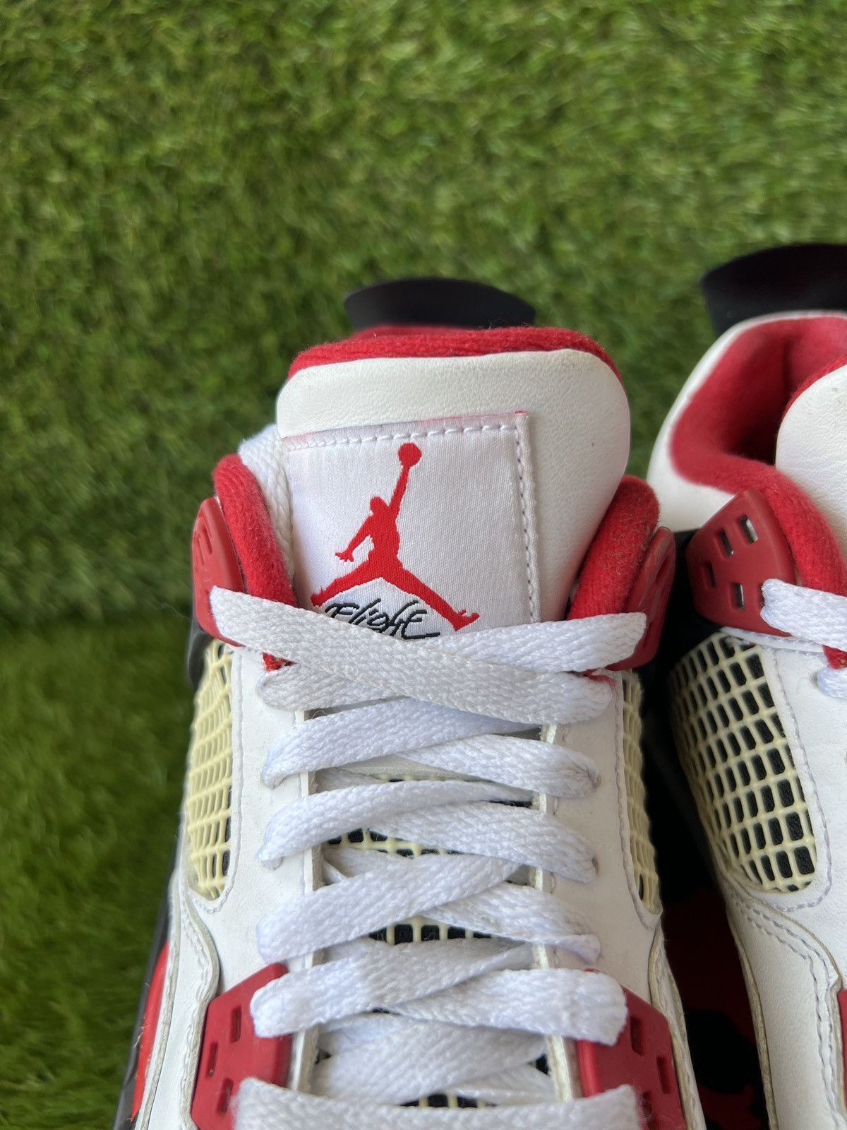 Jordan Brand × Nike Jordan 4 Retro Fire Red (2020) Size US 6 / EU 39 - 5 Thumbnail
