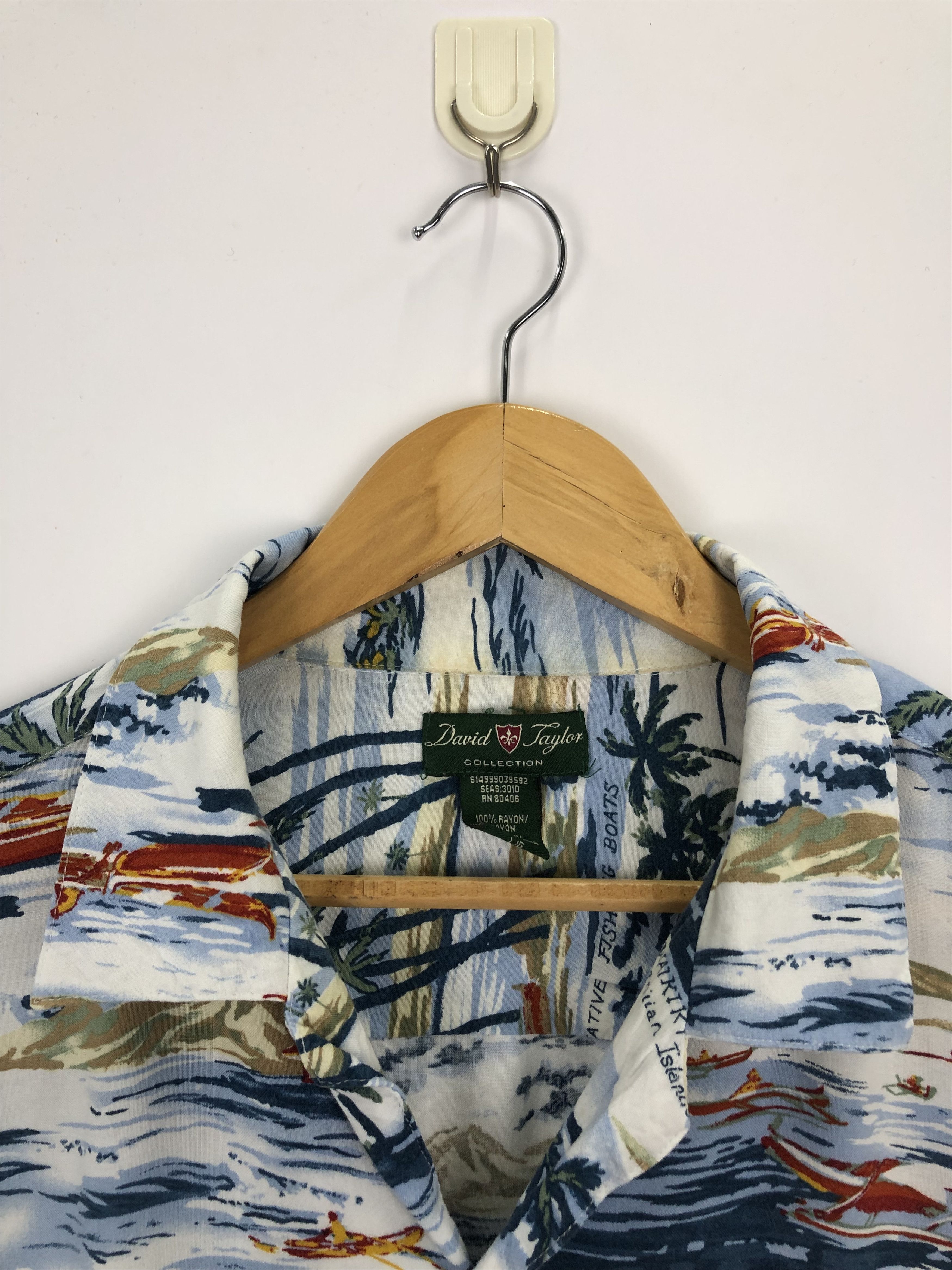 Vintage Vintage Hawaiian Sun Surf Motive Design TA0008 Size US L / EU 52-54 / 3 - 7 Thumbnail