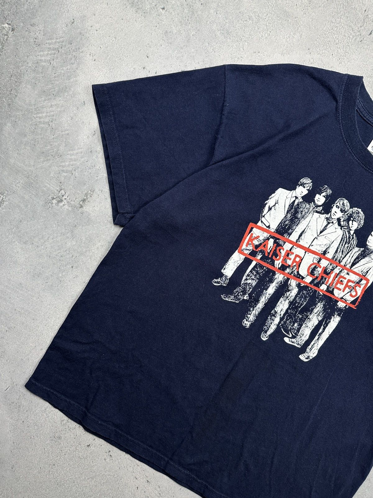 Band Tees Vintage 2006 Kaiser Chiefs Tour Band Tee Navy XL Size US XL / EU 56 / 4 - 6 Thumbnail