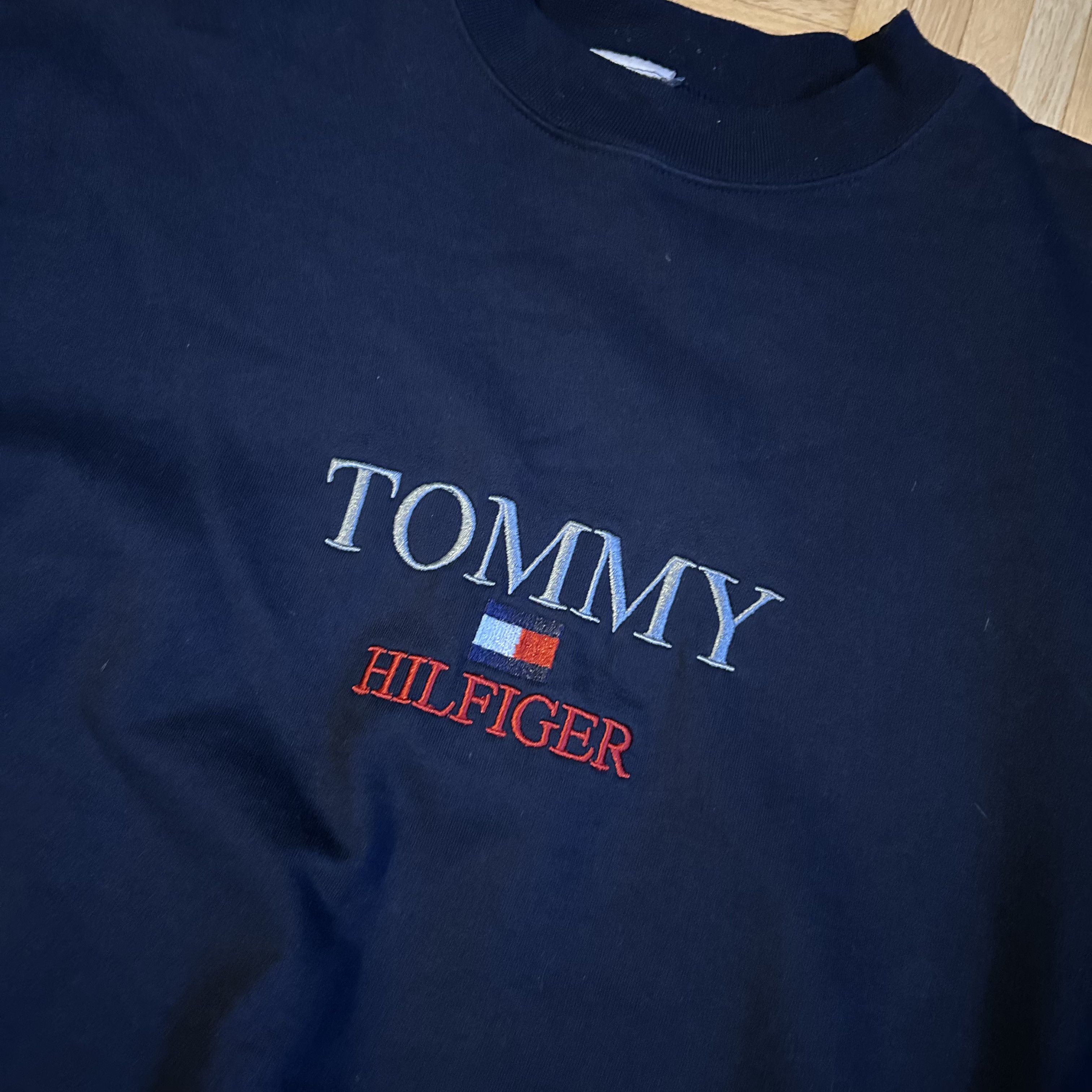 Tommy Hilfiger Tommy Hilfiger Vintage Crewneck Sweater Navy XL Size US XL / EU 56 / 4 - 2 Thumbnail