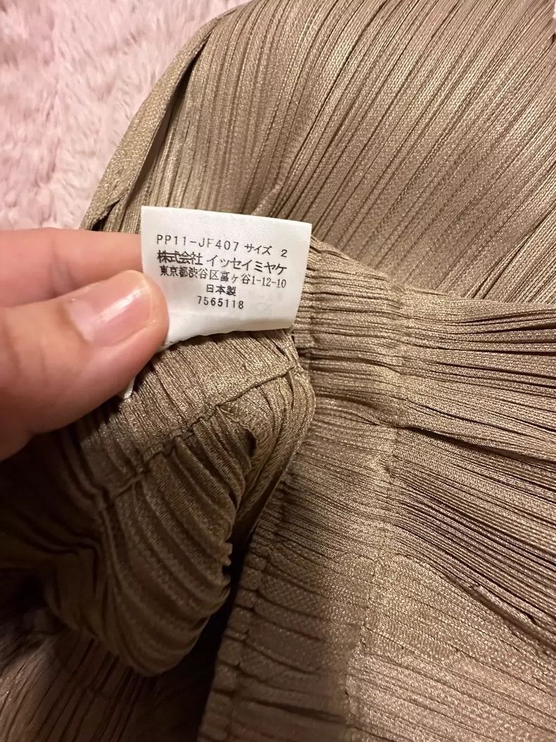 Issey Miyake Issey Miyake size:2 Brown pleated trousers Size 22" - 4 Thumbnail