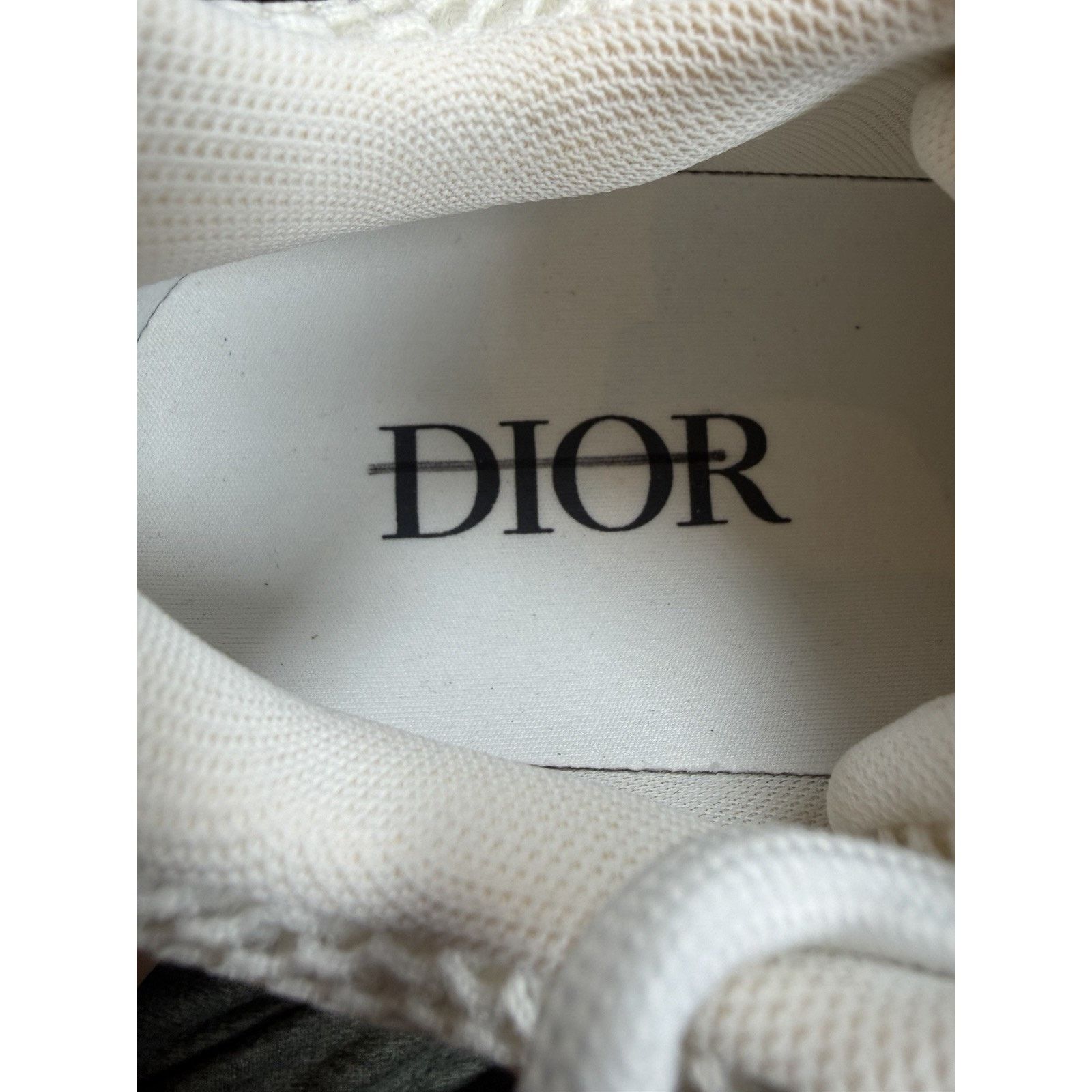 Dior Size 38EU/8W - Dior B22 White Silver NEW! Size US 8 / IT 38 - 10 Thumbnail