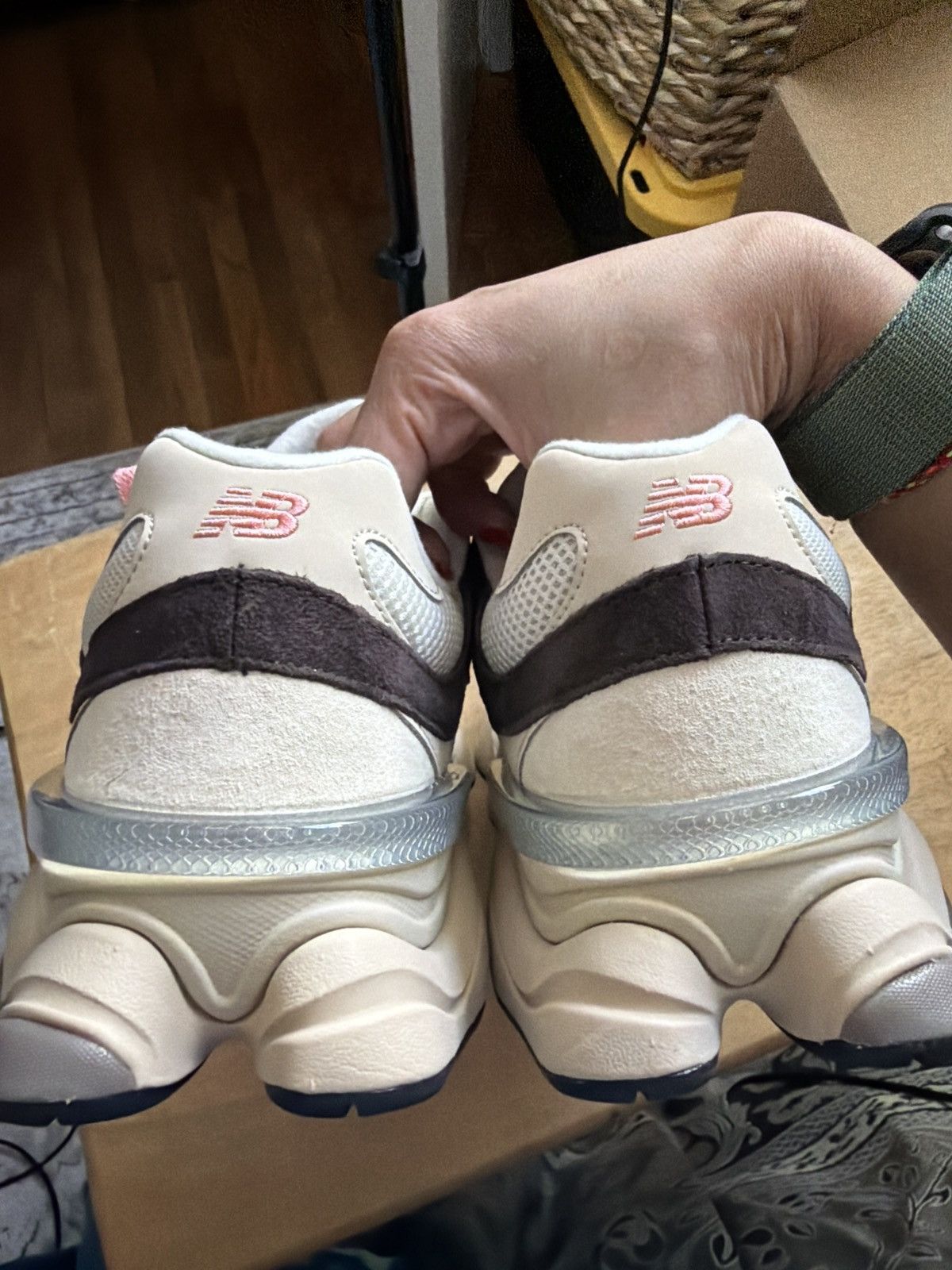 New Balance New balance 9060 Size US 11.5 / EU 44-45 - 6 Thumbnail