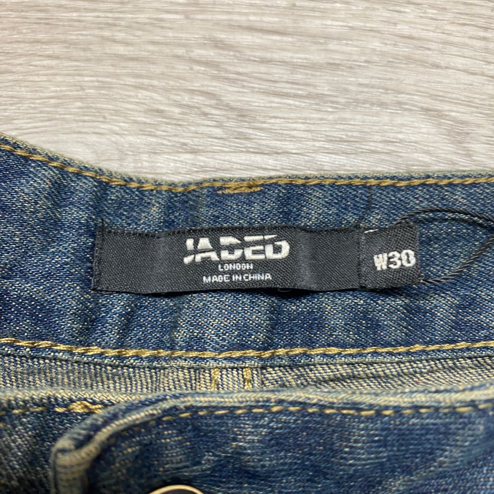 Jaded London NWT Jaded London Skirt Over Trouser Ombre Faded Jeans 30x31 Size US 30 / EU 46 - 4 Thumbnail