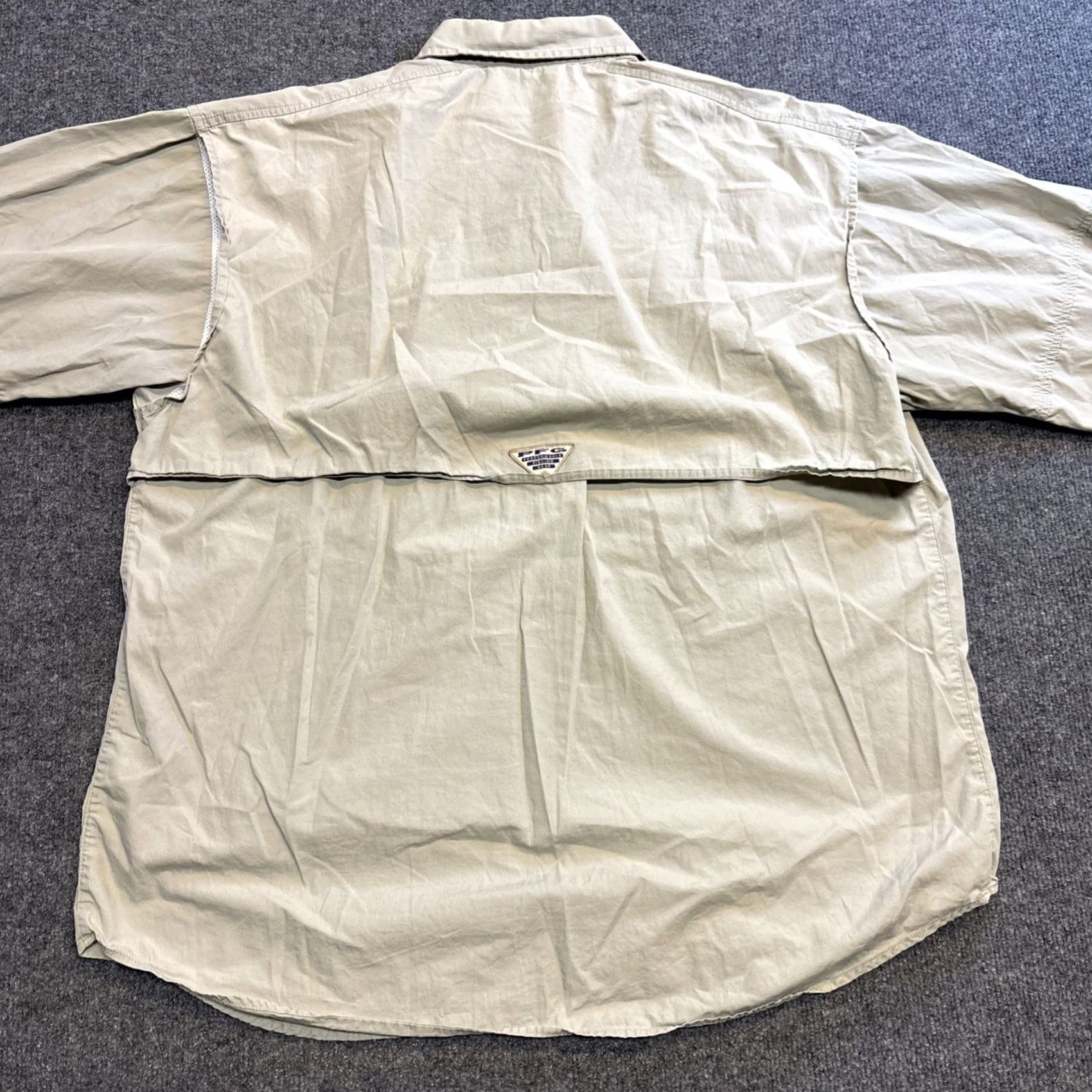 Vintage VINTAGE Columbia PFG Button Up Long Sleeve Shirt Men’s Large Khaki Hunting Hike Mens L Beige Regular Shirts Size US L / EU 52-54 / 3 - 4 Thumbnail