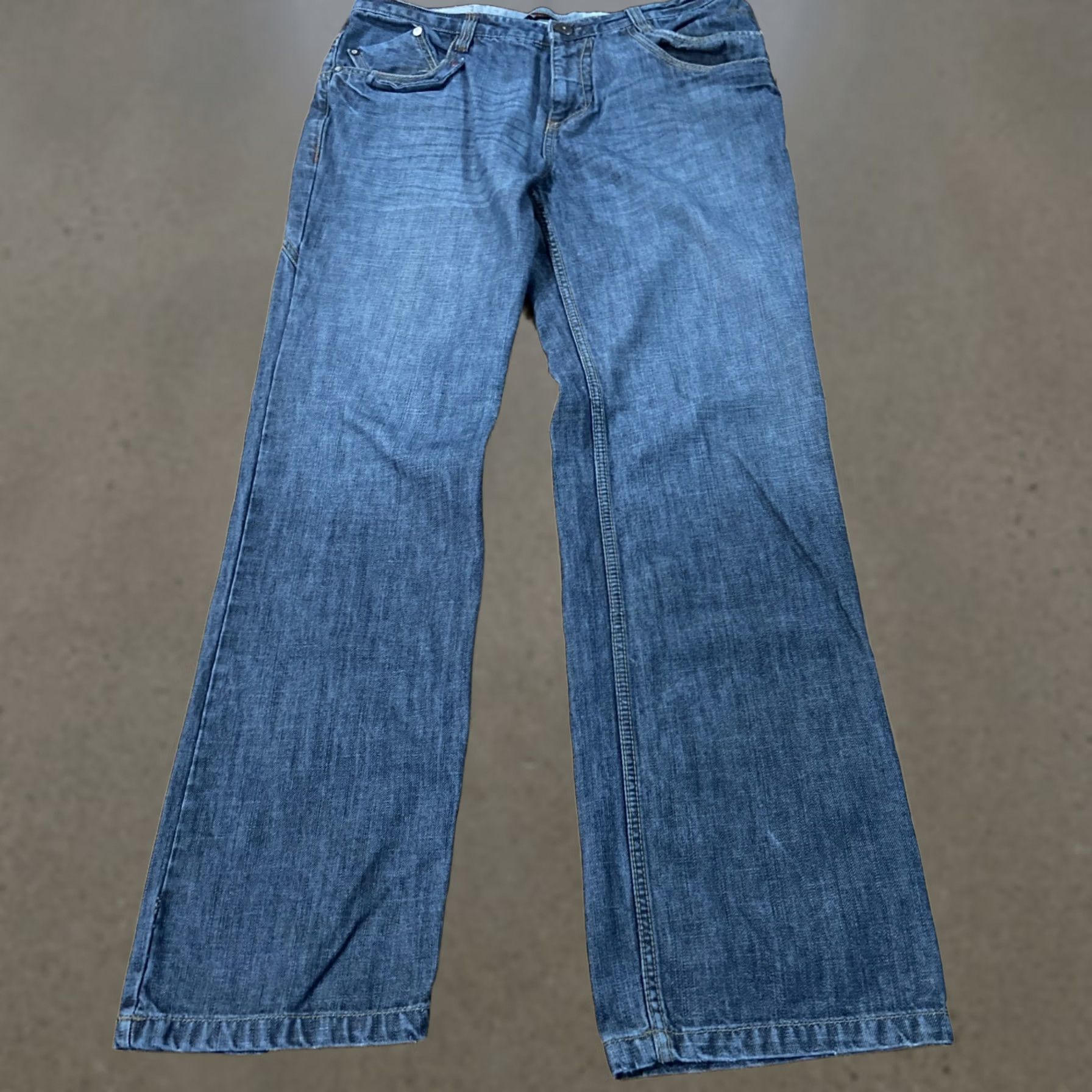 Vintage GESTURE Y2K GESTURE Embroidered Grunge Jeans for Men 36 Blue Denim 5-Pocket Relaxed Regular Rise Mid Inseam 31 Size US 36 / EU 52 - 1 Thumbnail