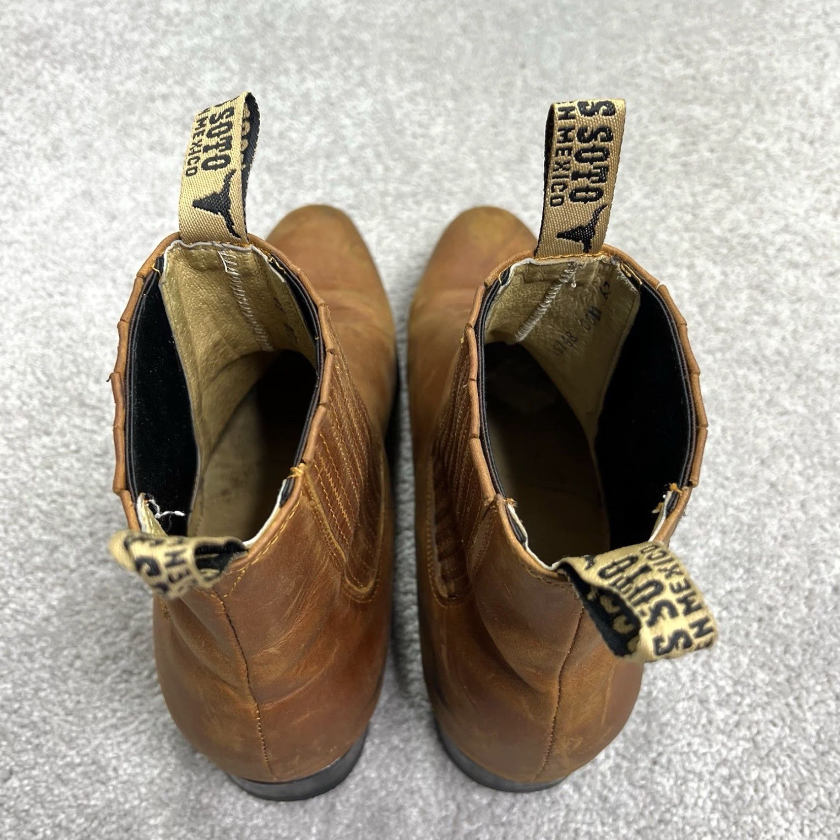 Vintage Soto Mens Chelsea Boot Ankle Pull On Brown Suede Leather Almond Toe 10.5 US Size Leather Lining Rubber Outsole Casual Size US 11 / EU 44 - 6 Thumbnail