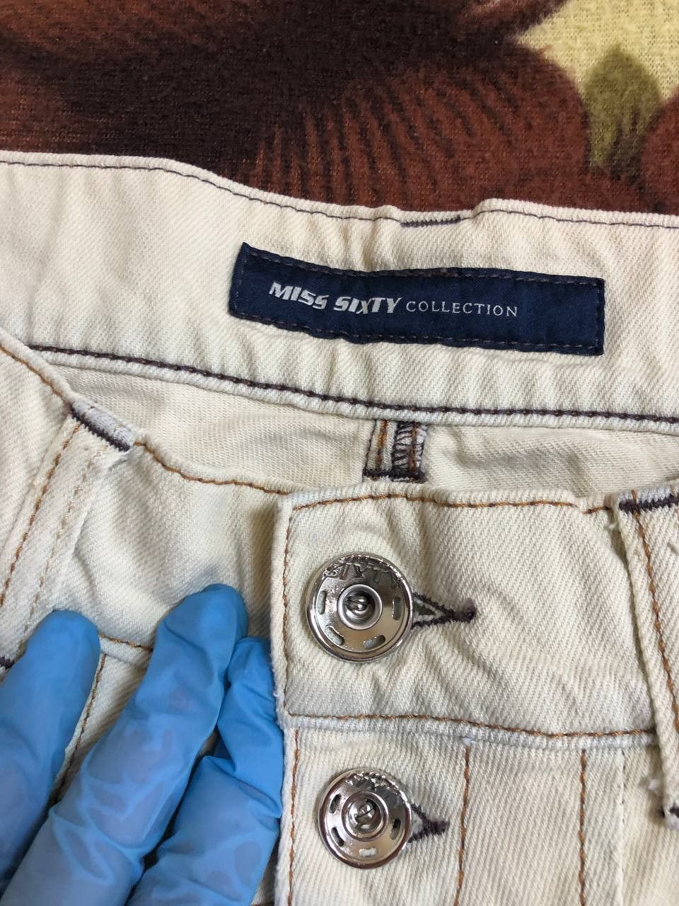 Miss Sixty Miss Sixty Zippered Pockets Straight Leg Jeans cargo Size 28" / US 6 / IT 42 - 2 Thumbnail