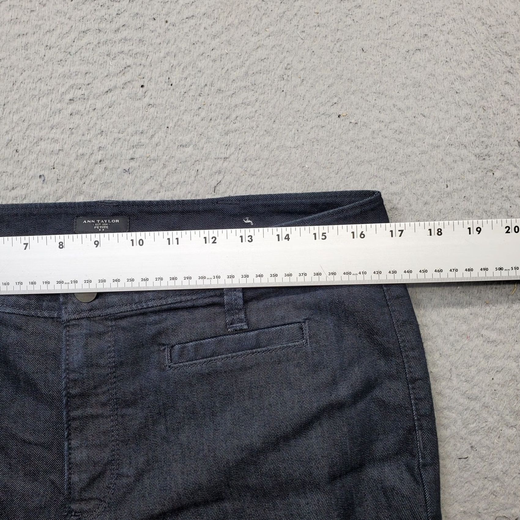 Ann Taylor Ann Taylor Curvy Flare Jeans Womens 10P Navy Denim Dark Wash Jeans Size 32" / US 10 / IT 46 - 6 Thumbnail