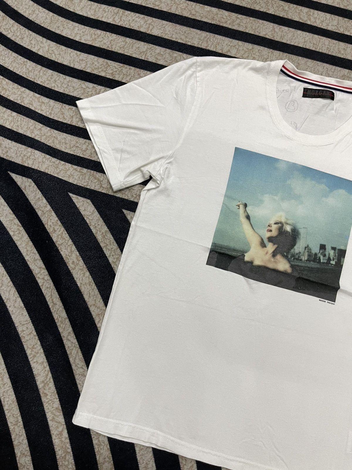 Morgan Homme RARE VINTAGE MARIPOLARAMA POLAROIDS MADONNA BOOK COVER TEES Size US S / EU 44-46 / 1 - 3 Thumbnail