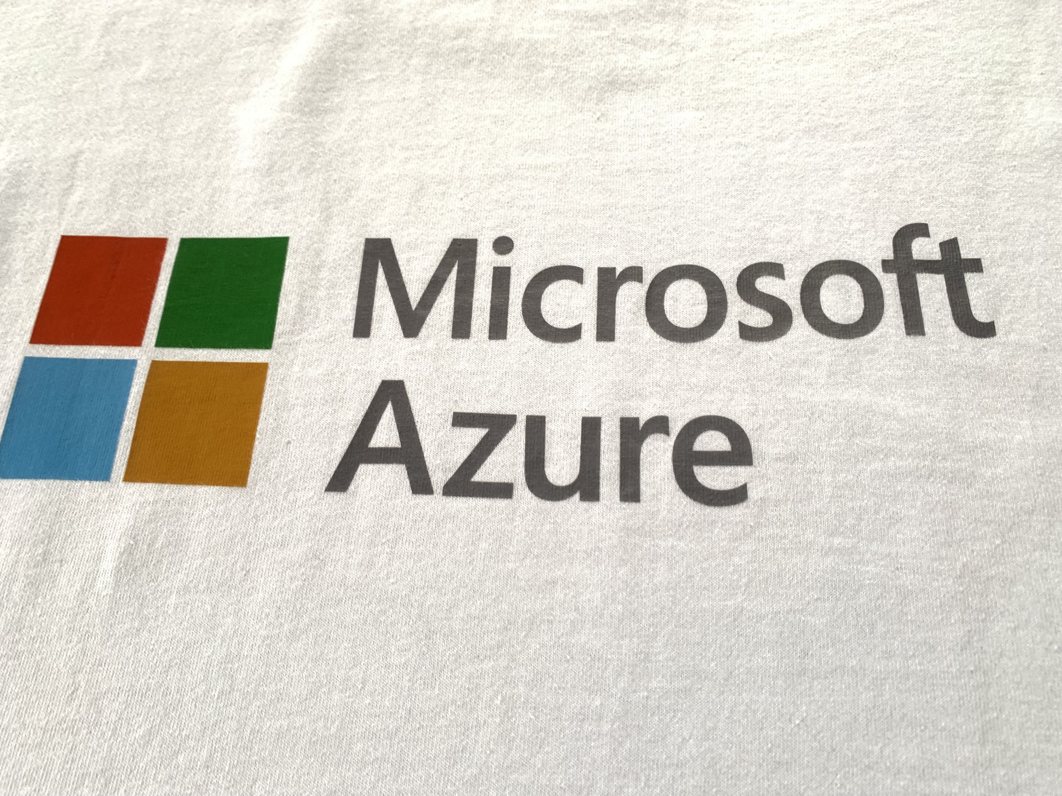 Microsoft Gildan White Microsoft Azure Printed T-Shirt 2022 Size US L / EU 52-54 / 3 - 7 Thumbnail