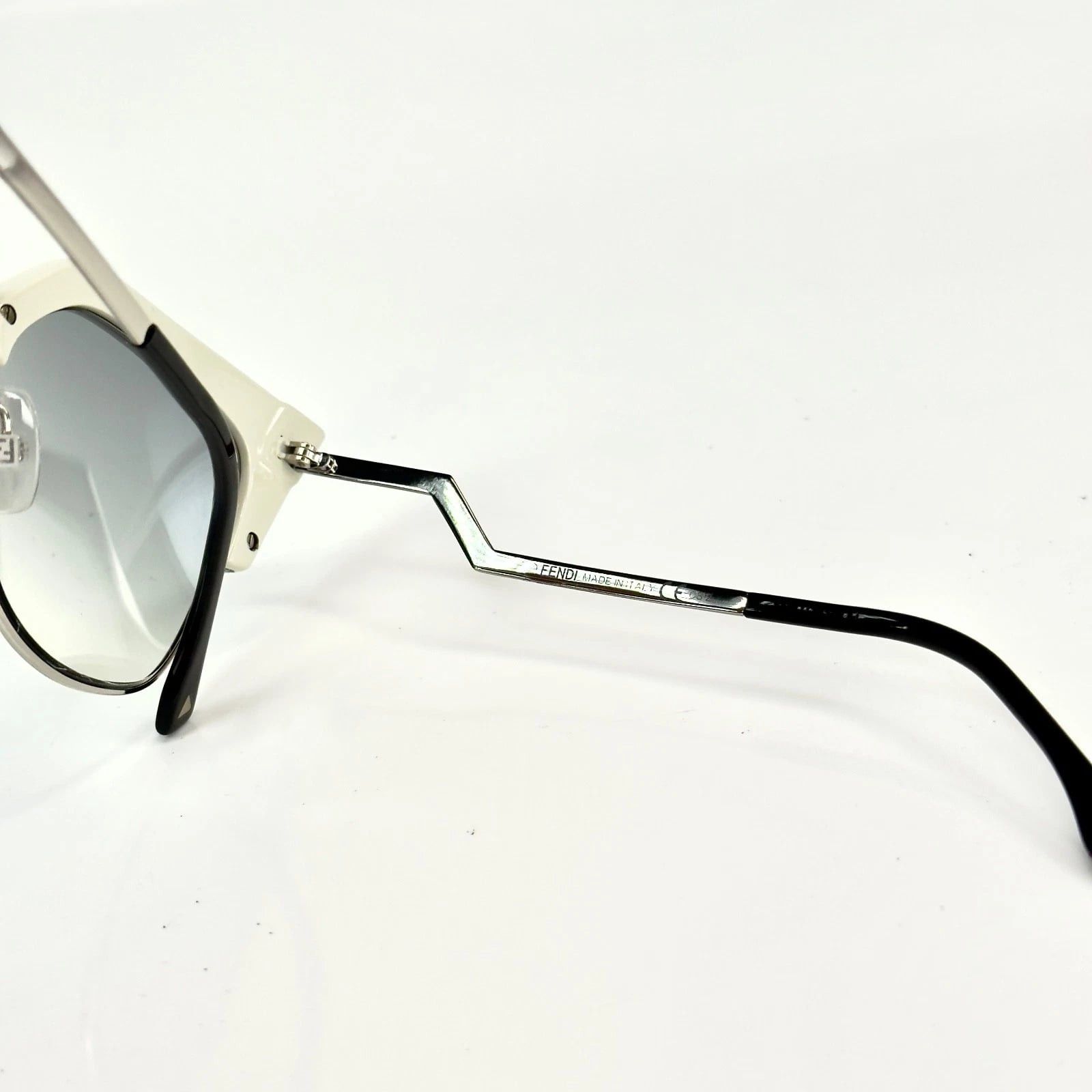 Fendi FENDI IRIDIA FF0149 Silver Gray Geometric Sunglasses 0149 Size ONE SIZE - 3 Thumbnail