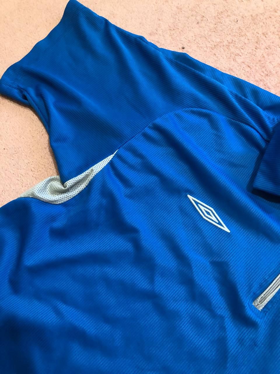Umbro Vintage Umbro blue T-Shirt Y2K football England Jerseys Size US L / EU 52-54 / 3 - 7 Thumbnail
