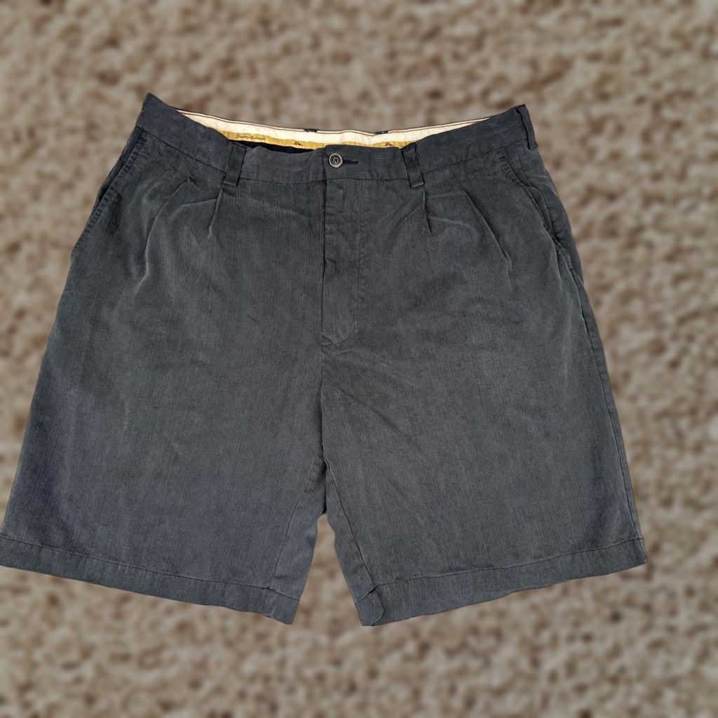 Tommy Bahama VINTAGE? No — Tommy Bahama Chino Shorts Mens 36 Black Pleated Front Relaxed Fit Casual Beach Summer Active Mens Size US 36 / EU 52 - 1 Thumbnail