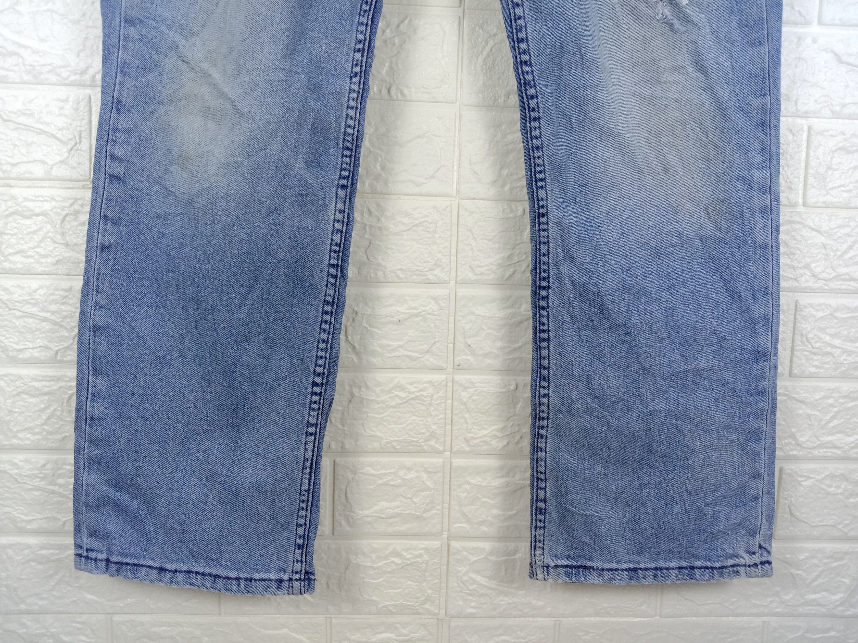 Levi's Vintage Levi's 514 Jeans Slim Straight Denim Size US 32 / EU 48 - 4 Thumbnail