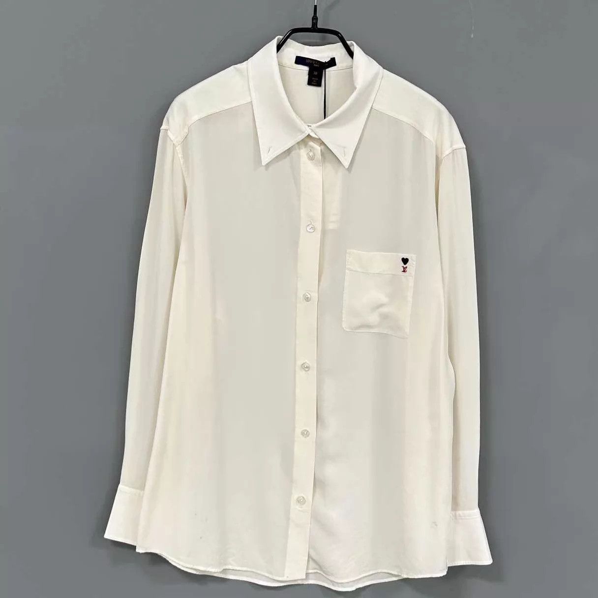 Louis Vuitton LV Heart Embroidery Logo Shirt 38 95New Size S / US 4 / IT 40 - 1 Thumbnail