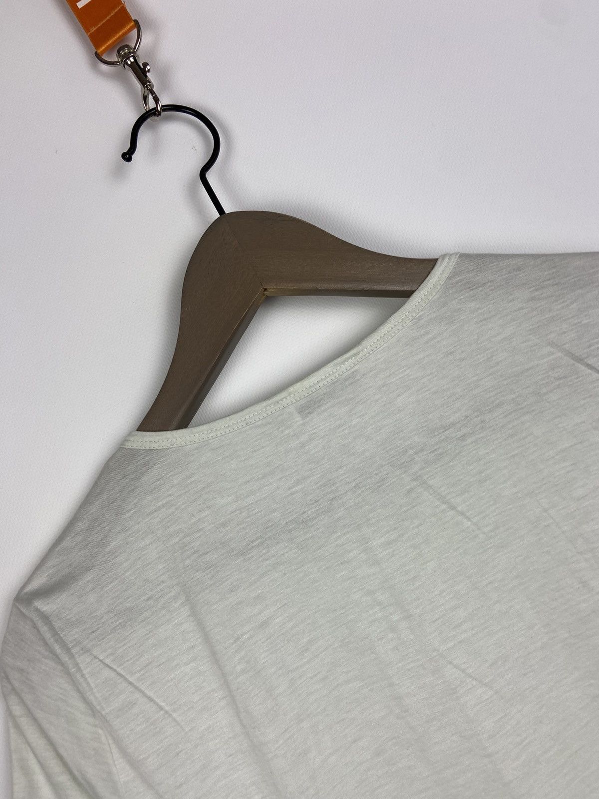 Jil Sander Jil Sander Women's Cream Crew Neck T-Shirt Sz S Size S / US 4 / IT 40 - 15 Thumbnail