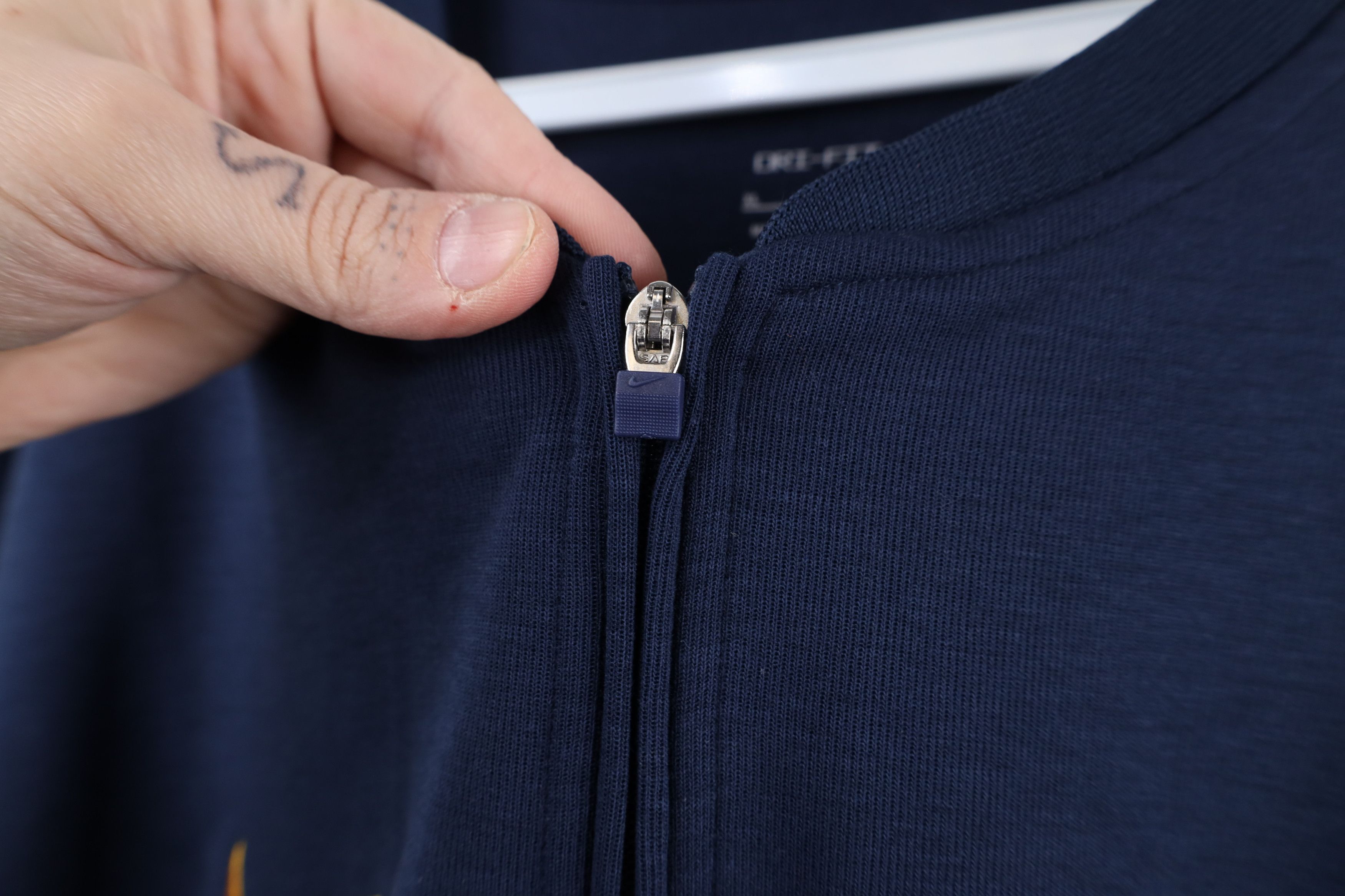 Nike × Vintage Nike University of Toledo Basketball Half Zip Sweater Blue Size US XL / EU 56 / 4 - 9 Thumbnail