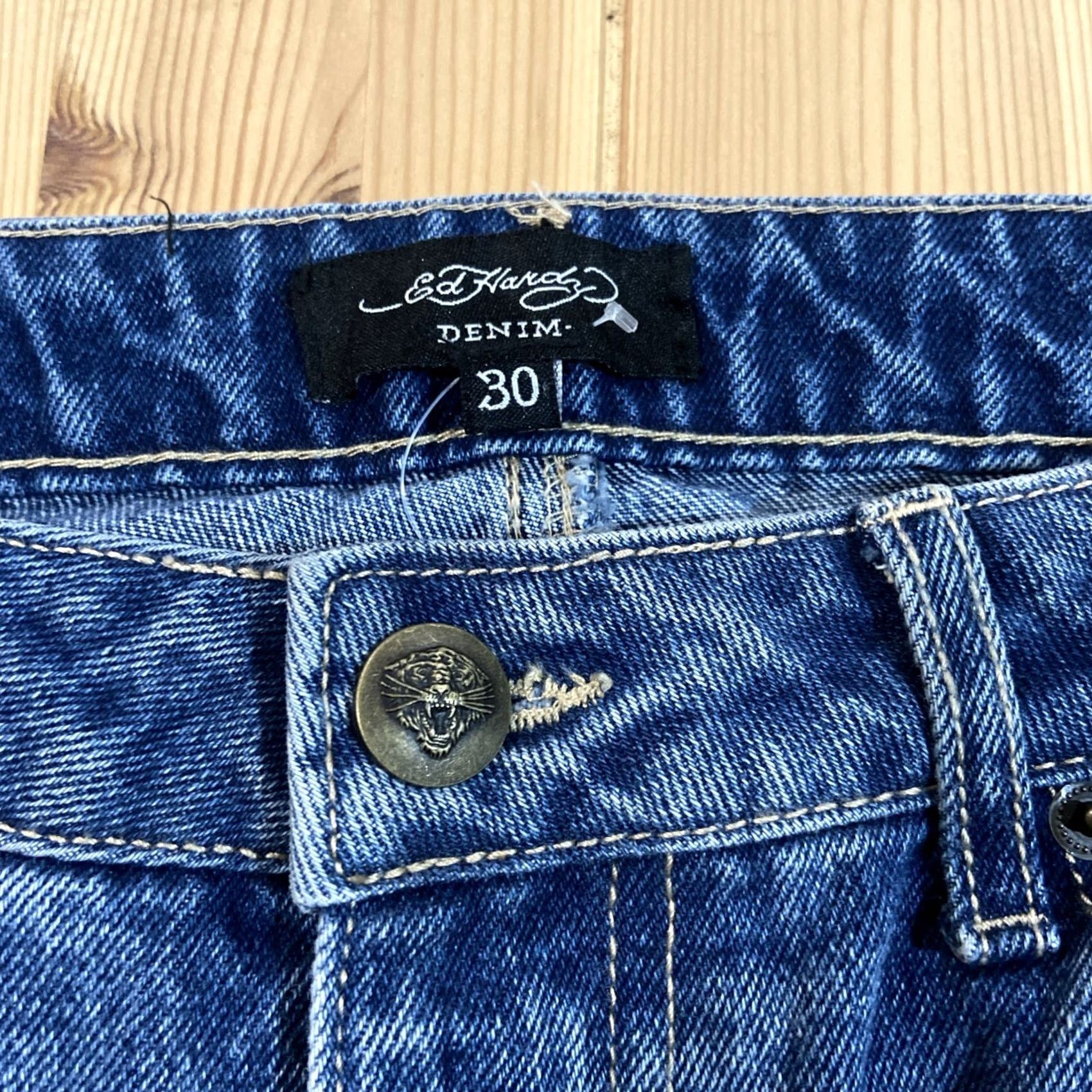 Ed Hardy Ed Hardy Jeans Womens Size 30 Tiger Koi Painted Embroidered Heart Dagger Wide-Leg Blue Cotton Blend Relaxed Pockets Regular Inseam 32" Button Zip NWOT Size 30" / US 8 / IT 44 - 2 Thumbnail