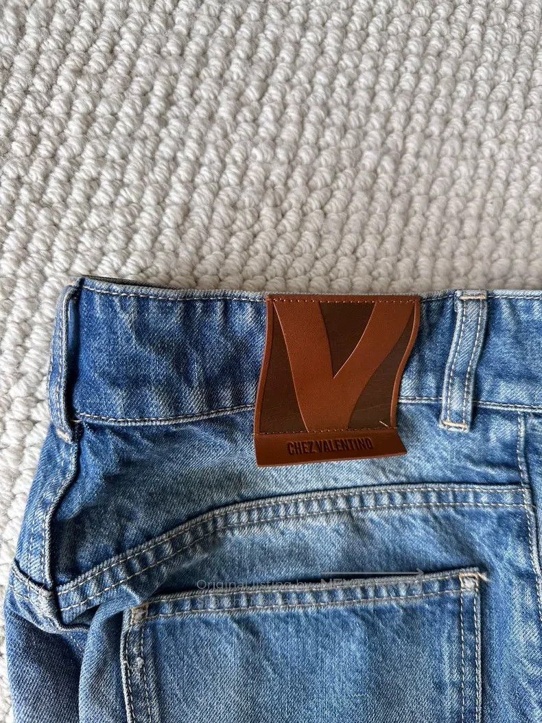 Valentino Valentino jeans Size 28" / US 6 / IT 42 - 3 Thumbnail