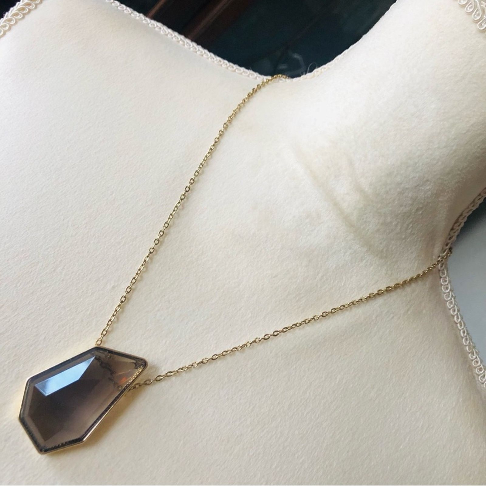 Jewelry Geometric faceted smoky topaz lucite necklace Size ONE SIZE - 1 Thumbnail