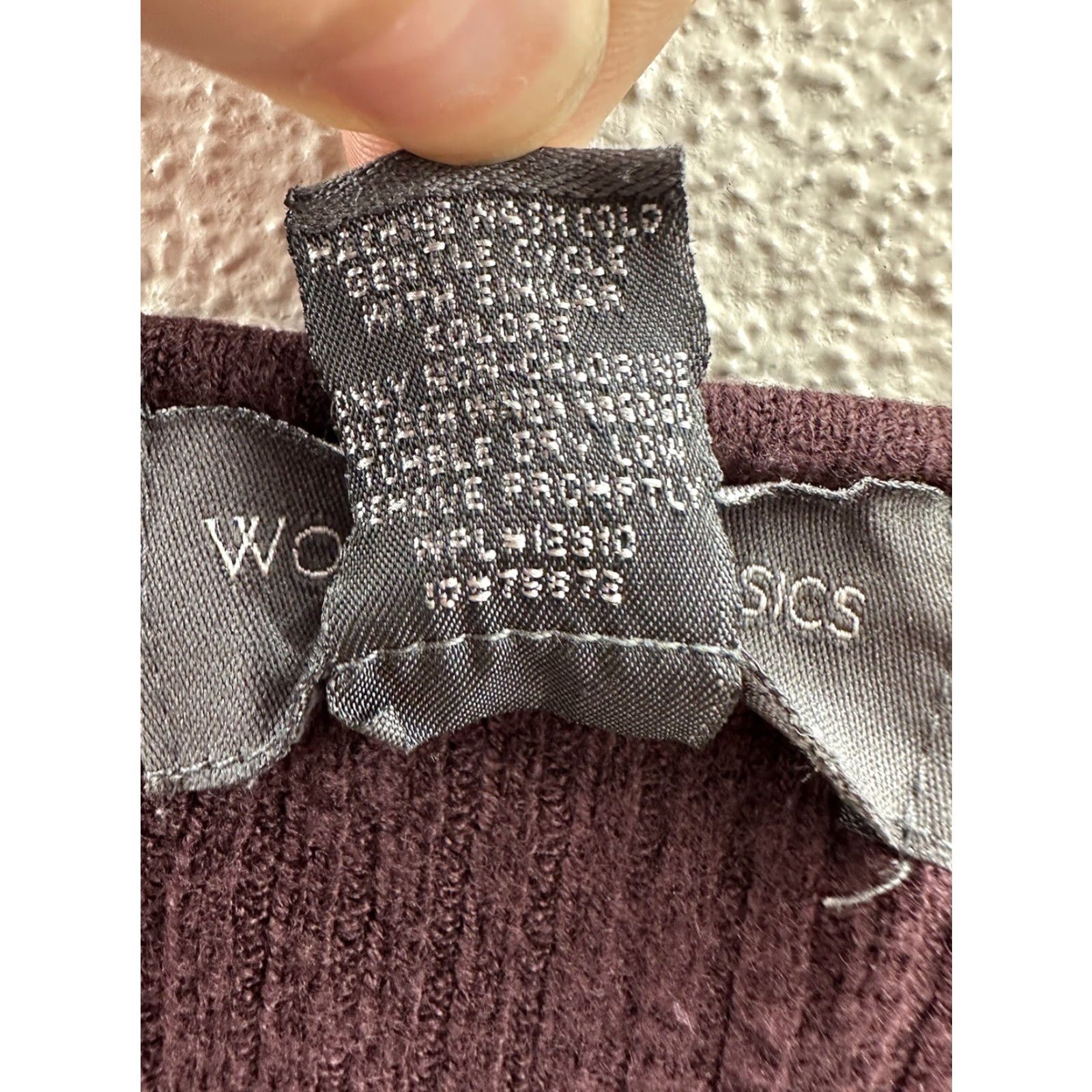 CO Working Class Designs & Co Womens Sweater Size 18/20 Purple Long Sleeve V-Neck Pullover Shirt Women Size XXL / US 16-18 / IT 52-54 - 6 Thumbnail