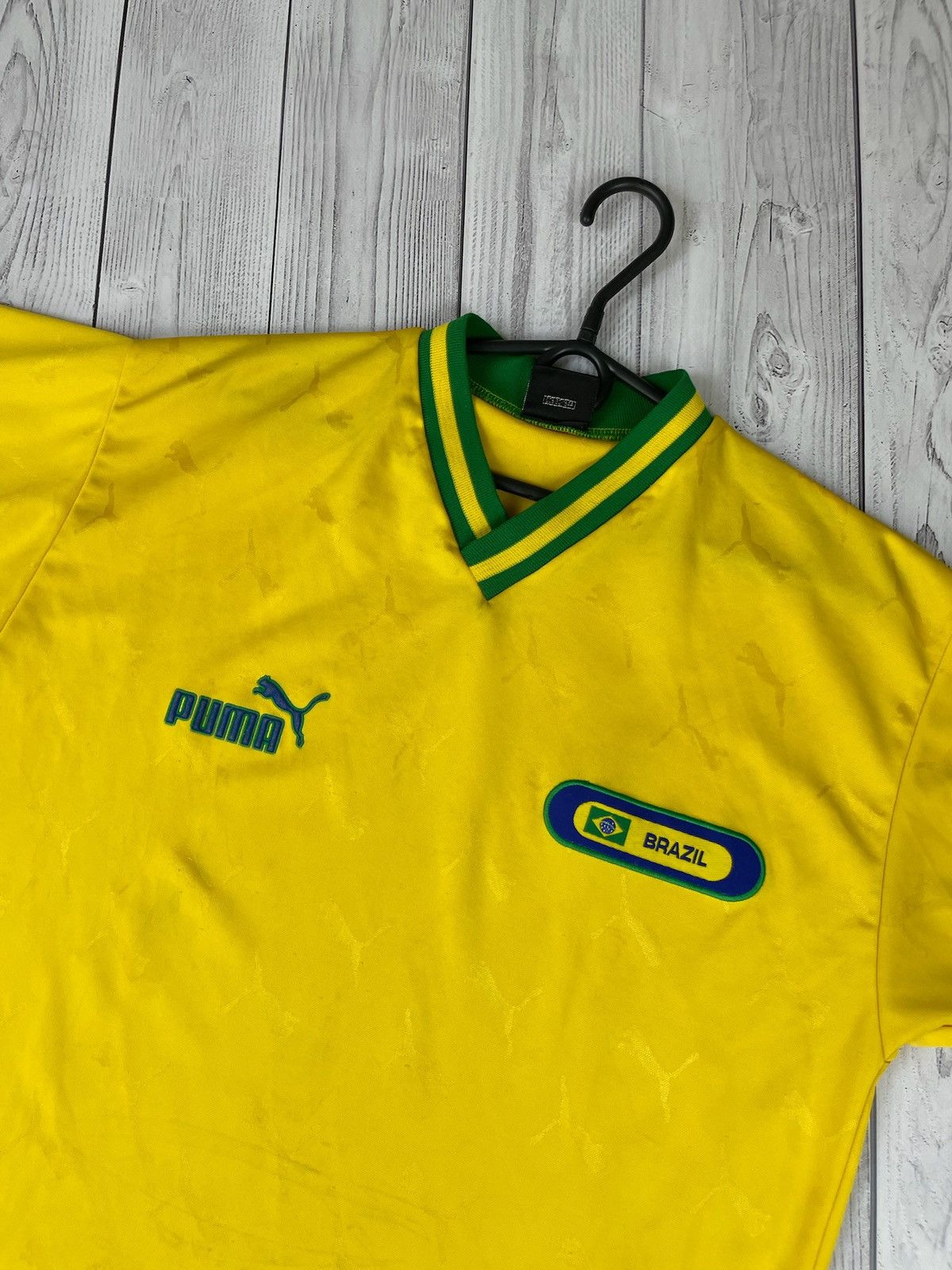Puma Vintage puma brazil soccer jersey monogram Brasil S Size US S / EU 44-46 / 1 - 2 Thumbnail