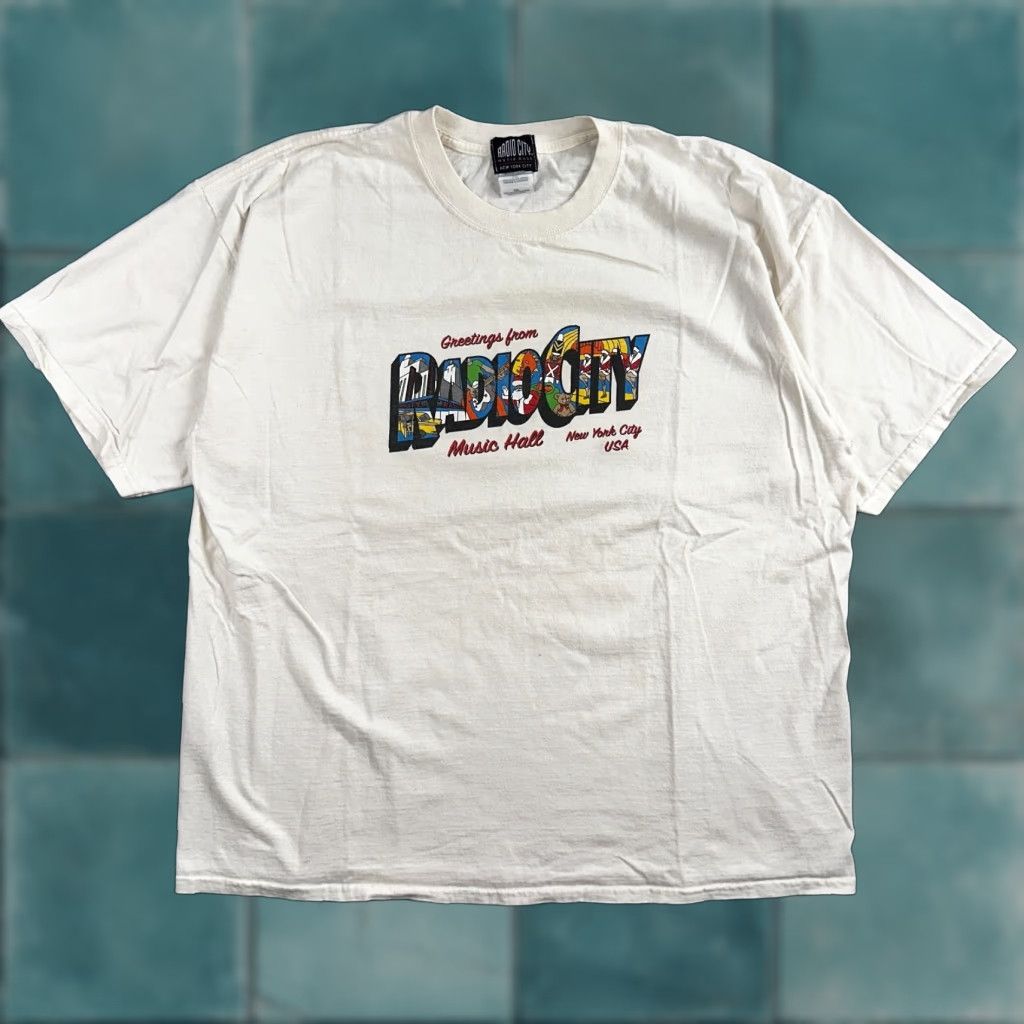 Vintage VINTAGE Radio City Music City Hall T Shirt NYC Y2K 2000s Art Band NYC White 2XL Men Crew Neck Short Sleeve Graphic Print Vintage Theme 70s 80s 90s Size US XXL / EU 58 / 5 - 1 Thumbnail