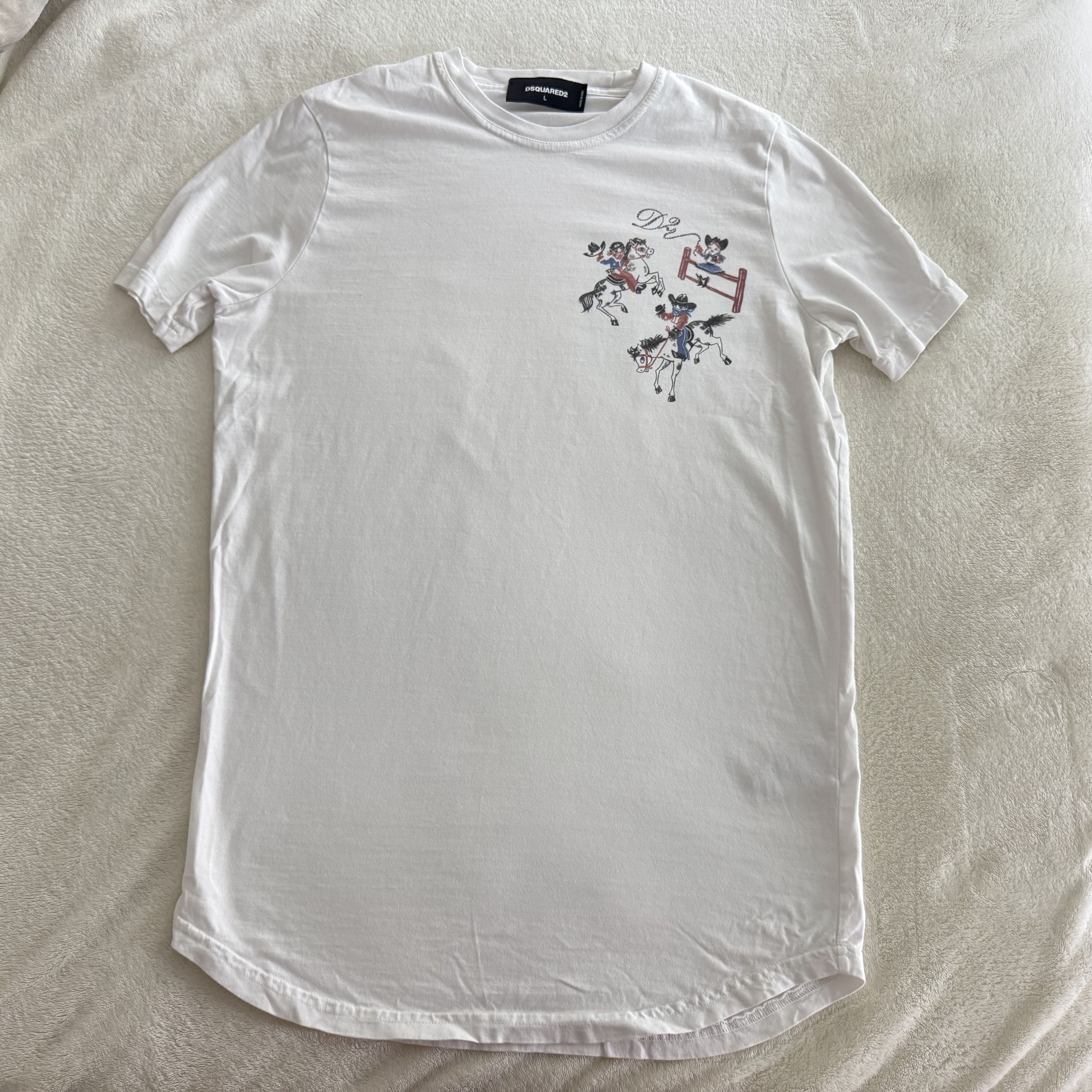 Dsquared2 Dsquared2 D2 Cowboy Rodeo Graphic Tee – L – Made in Italy Size US L / EU 52-54 / 3 - 4 Thumbnail
