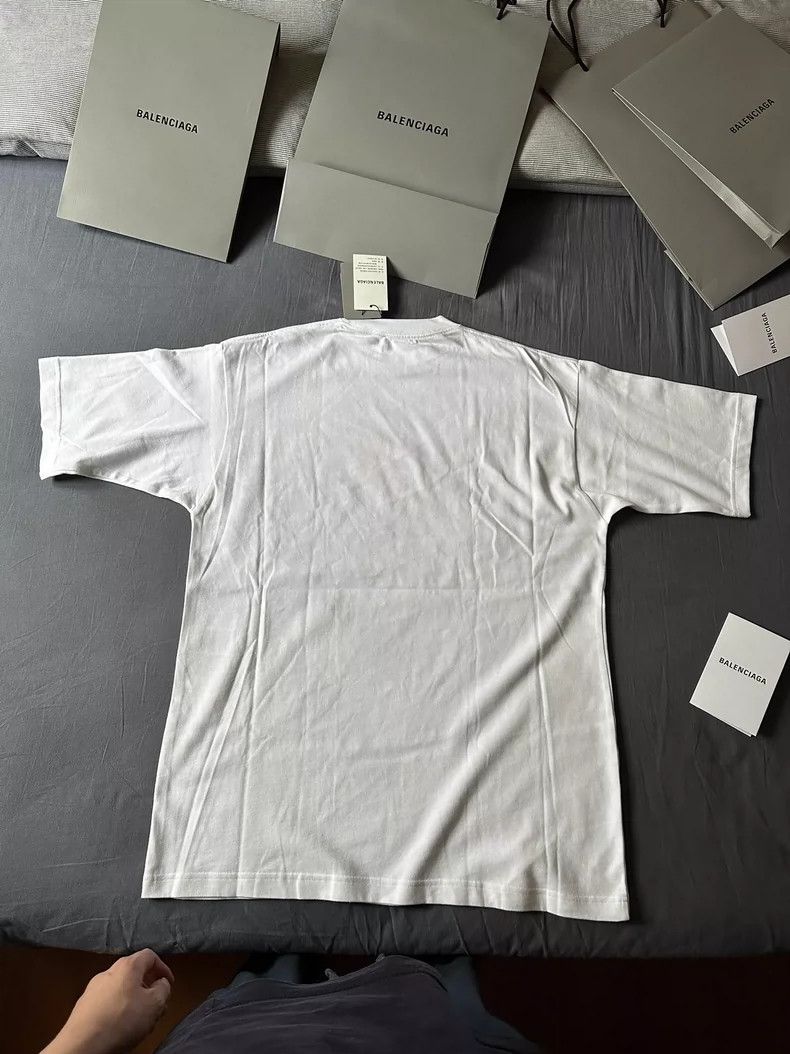 Balenciaga Balenciaga GW printed loose short sleeve T-shirt Size US XS / EU 42 / 0 - 2 Thumbnail