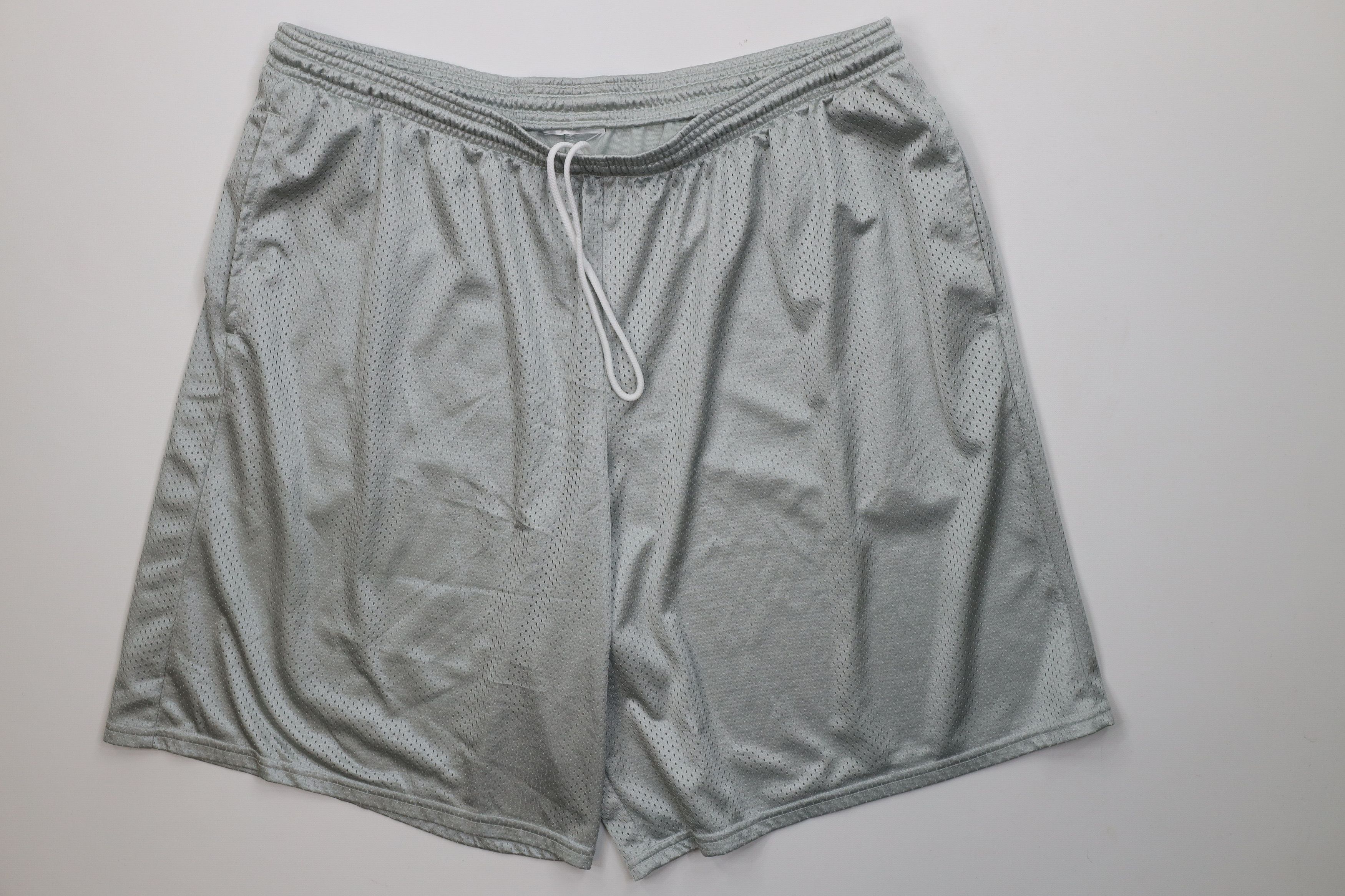 Vintage Vintage 90s Y2K Streetwear Above Knee Mesh Shorts Polyester Size US 36 / EU 52 - 1 Thumbnail