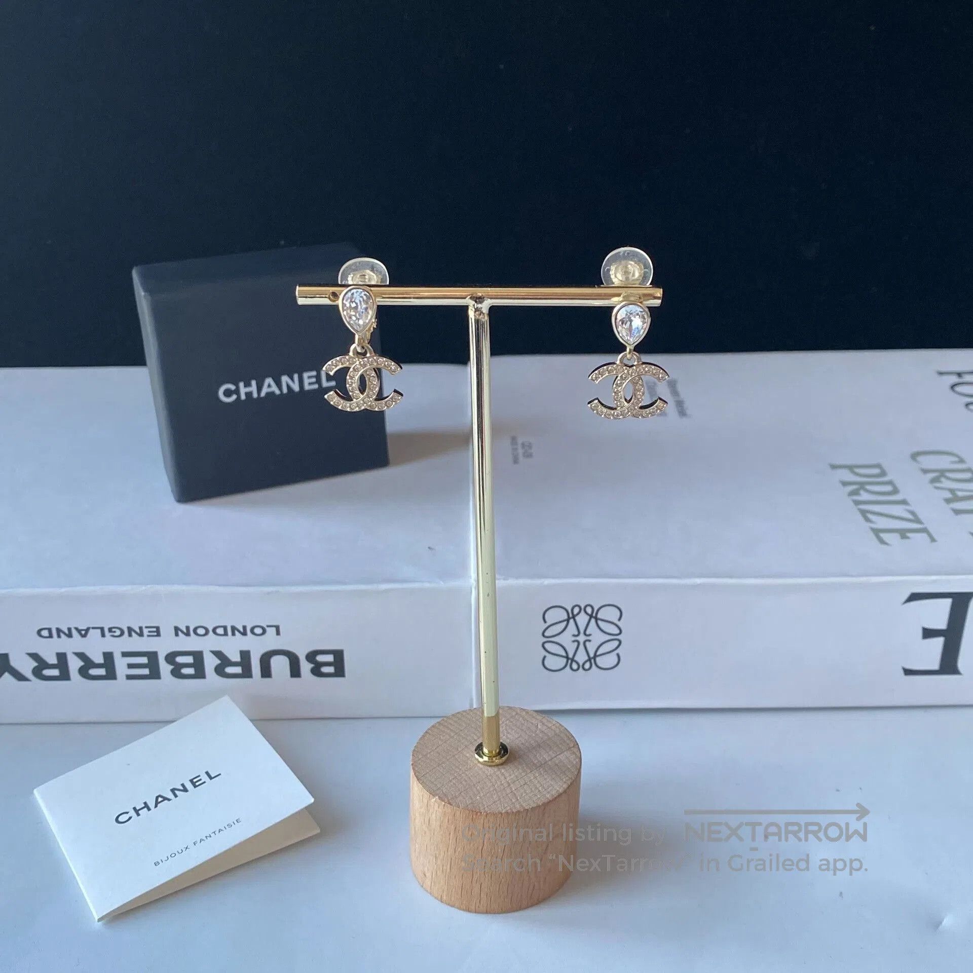 Chanel Chanel 25A Double C Pendant Earrings. Size ONE SIZE - 1 Thumbnail