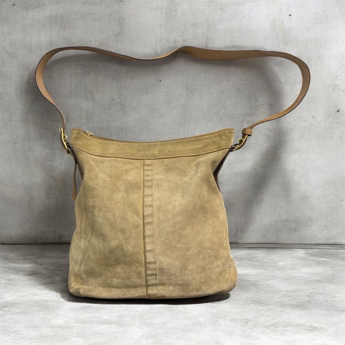Vintage Coach Suede Leather Sholder Bag