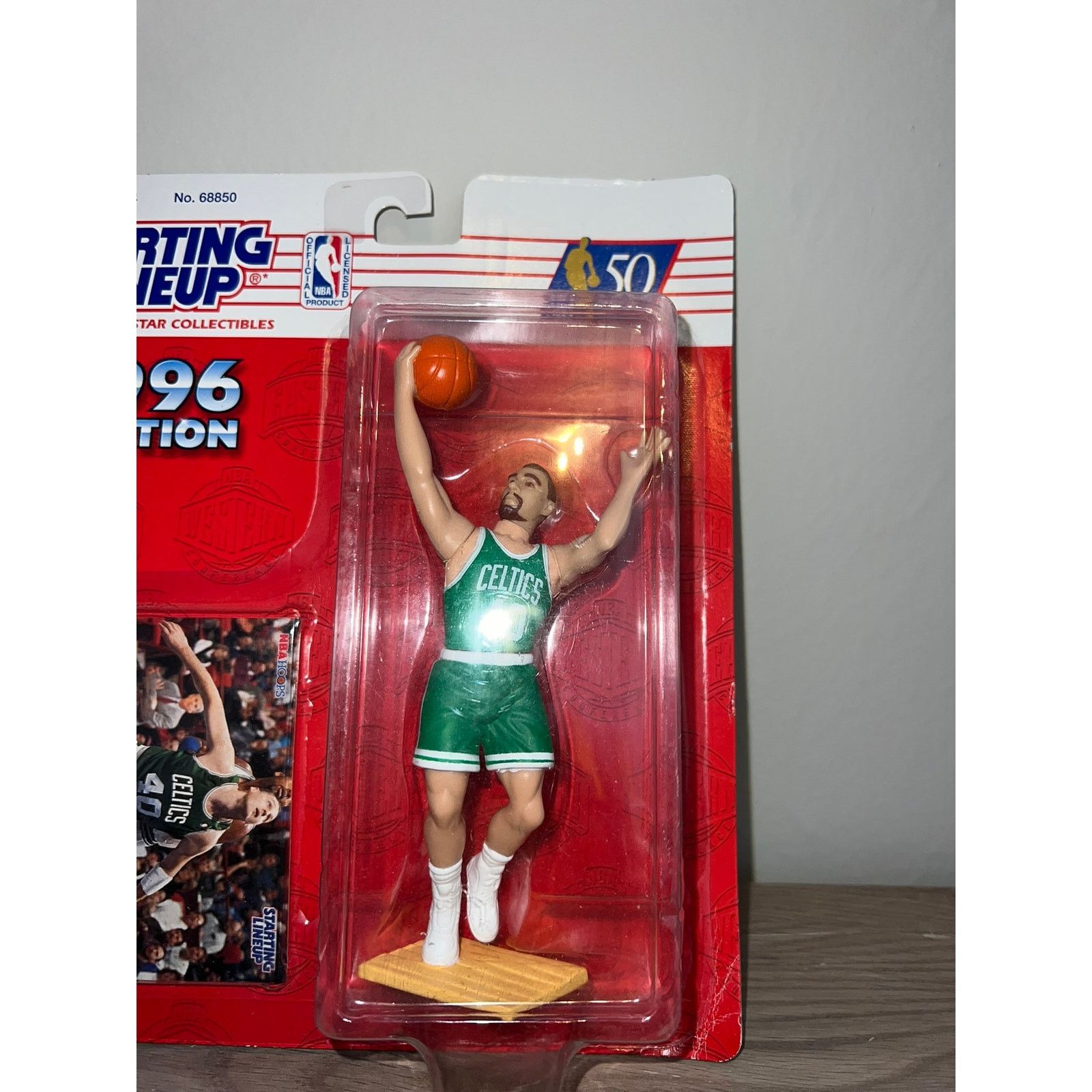 NBA 1996 Lineup NBA Boston Celtics Dino Radja Action Figure Toy Size ONE SIZE - 2 Thumbnail