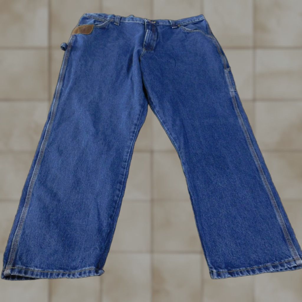 Wrangler Wrangler Jeans Mens 42x30 Blue Riggs Dark Wash Straight Classic Denim Workwear Jeans Mens Regular 42 Blue Cowboy Pockets Zip Inseam 30 Style Straight Size US 42 / EU 58 - 1 Thumbnail