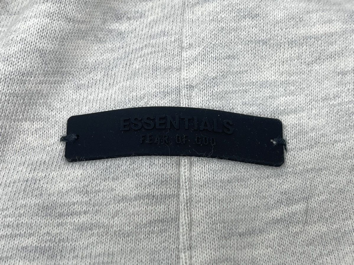 Essentials × Fear of God × NBA New Fear Of God Essentials NBA Heather Grey Size Medium Size US 30 / EU 46 - 3 Thumbnail
