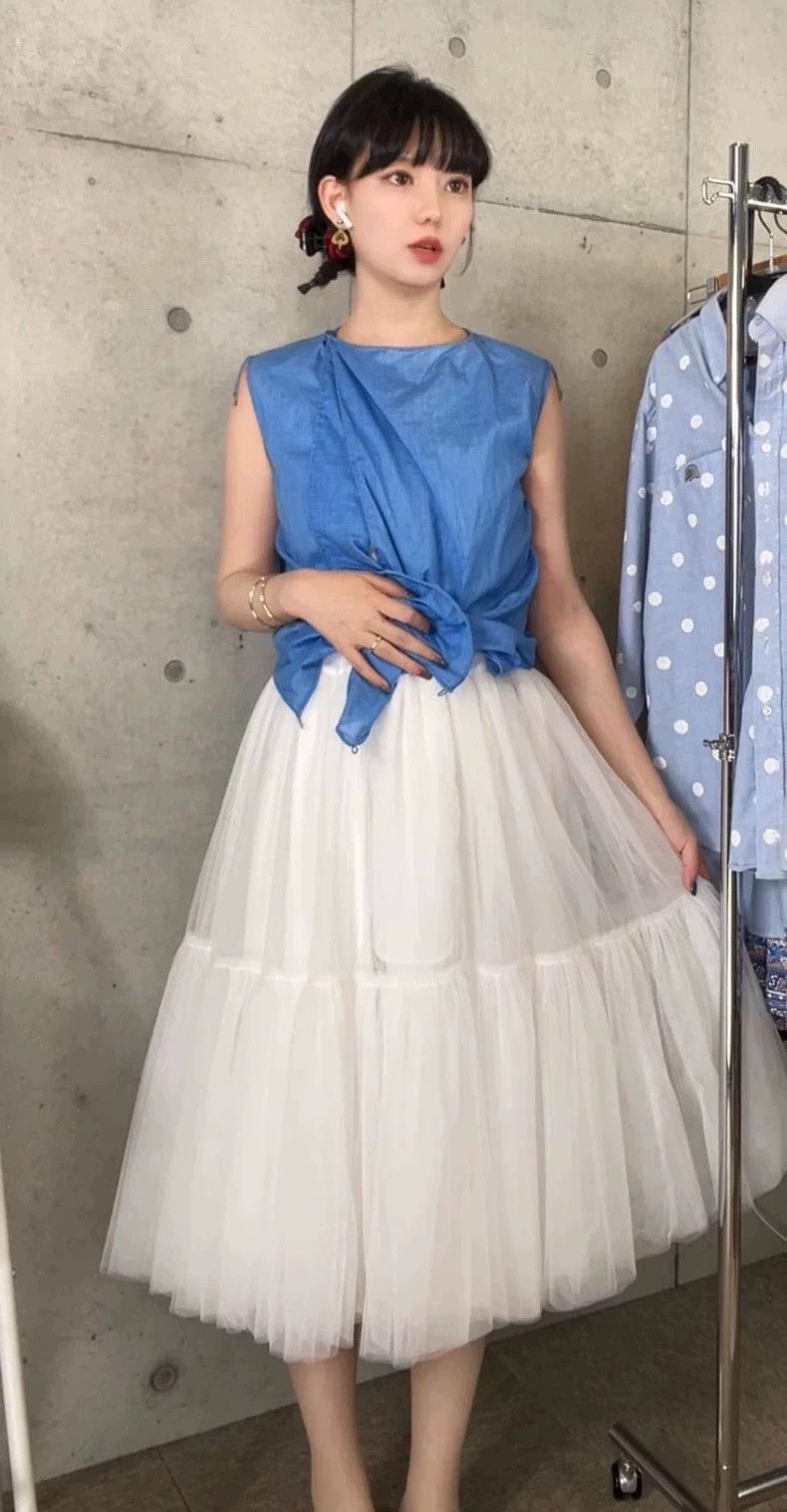 Comme des Garcons Comme Des Garcons size XS White half-length puffy gauze sk Size 24" / US 00 / IT 34 - 8 Thumbnail
