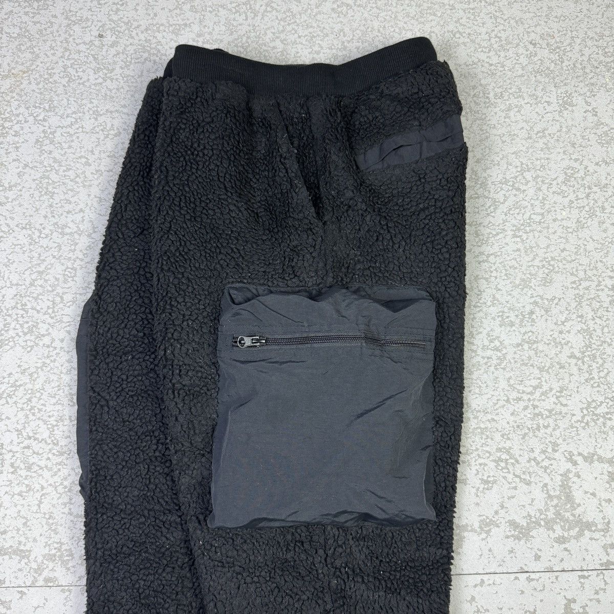 If Six Was Nine × Japanese Brand Japanese Brand Find Out Sherpa Fleece Multipocket Pant Size US 34 / EU 50 - 4 Thumbnail