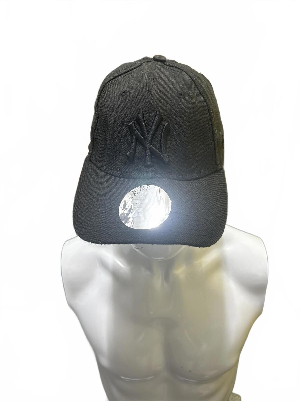 New Era New York Yankees Black Cap - Classic Style Size ONE SIZE - 1 Thumbnail