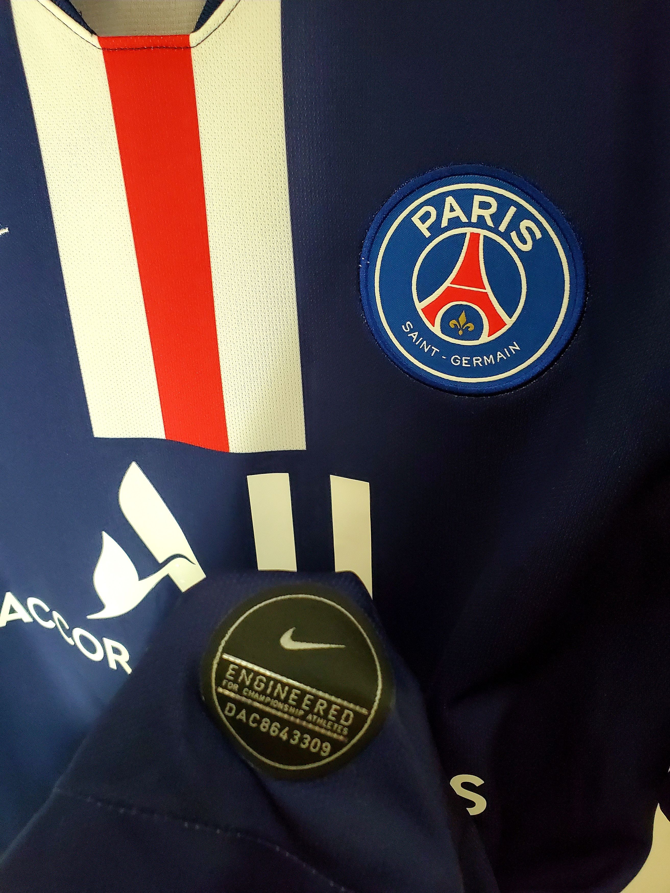 Other PARIS SAINT GERMAIN 2019 2020 HOME JERSEY NEW CONDITION L Size US L / EU 52-54 / 3 - 3 Thumbnail