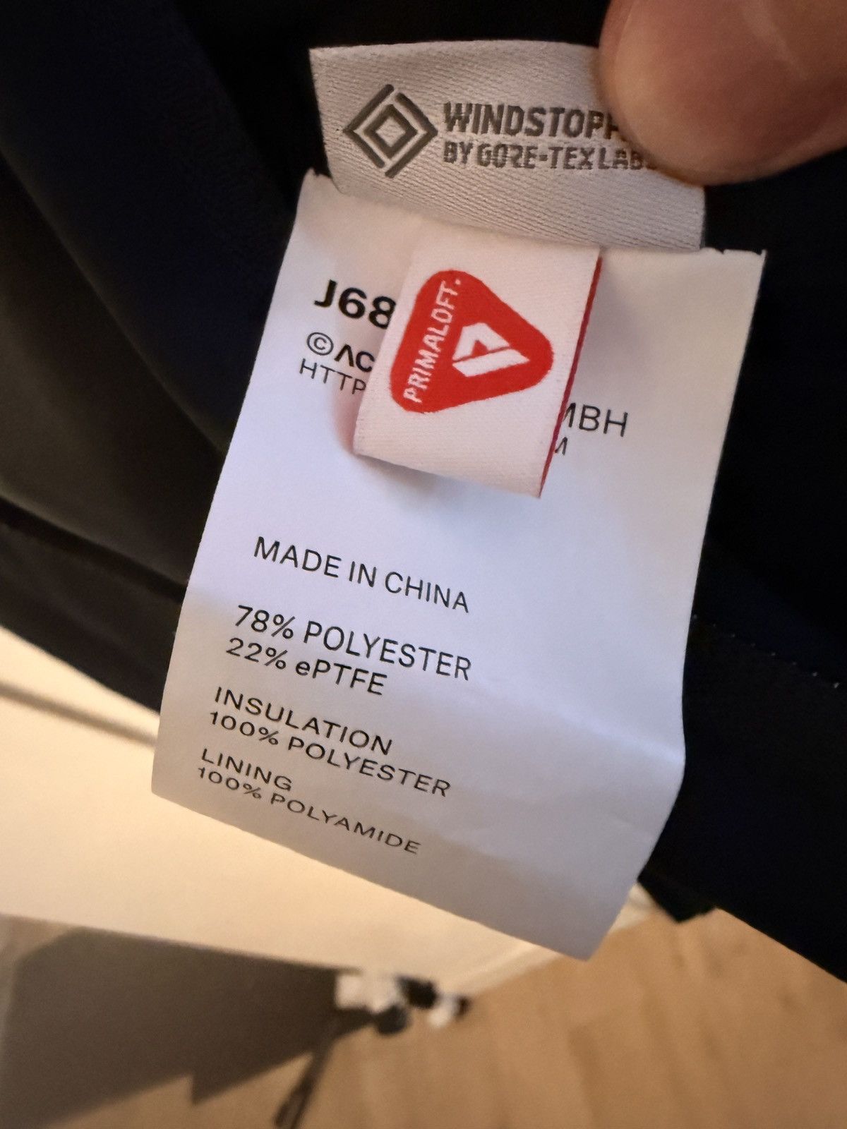 Acronym Acronym J68-PL with hood Size US M / EU 48-50 / 2 - 5 Thumbnail